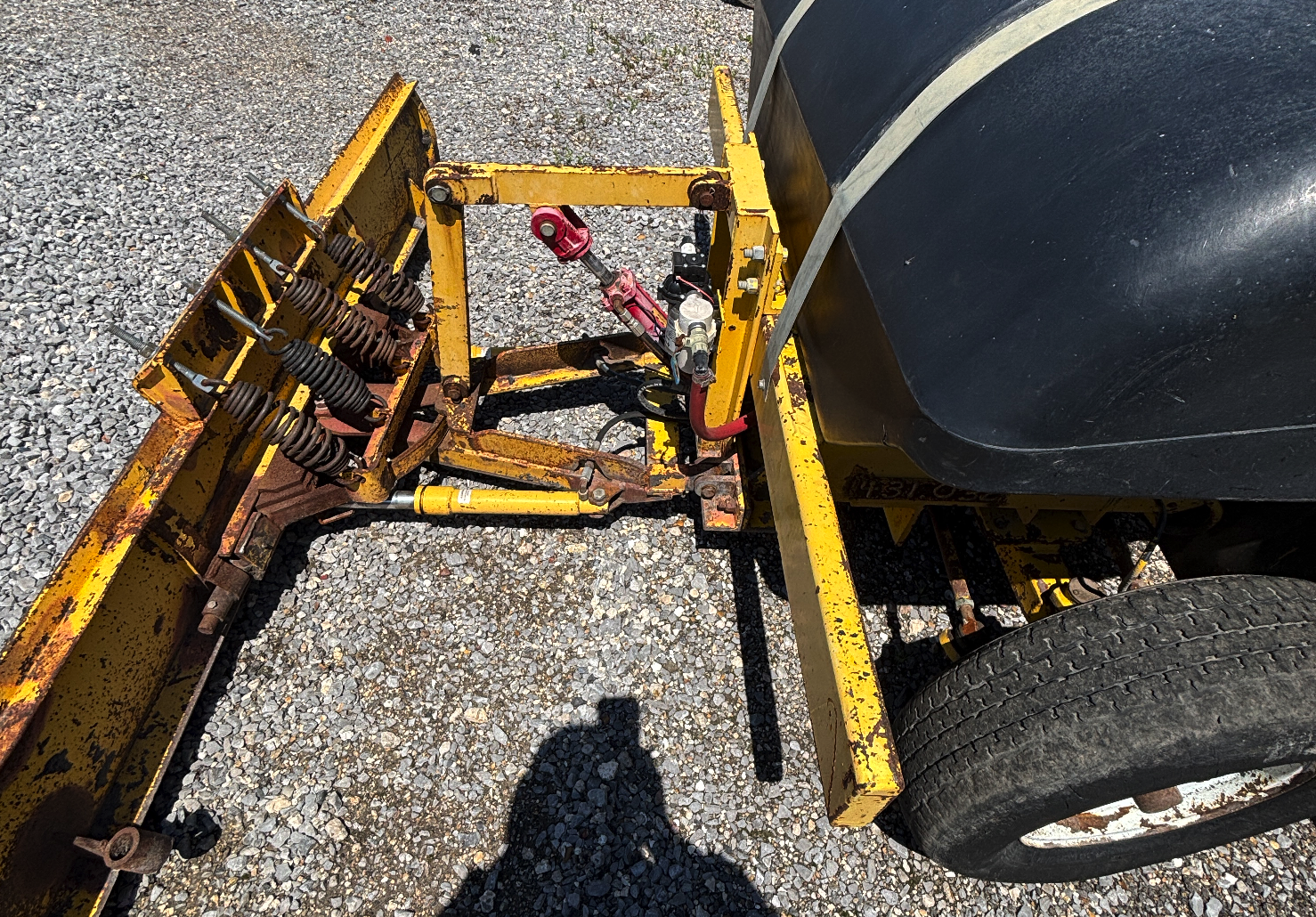 2012 SUPERIOR BROOM DT80J - Image 11