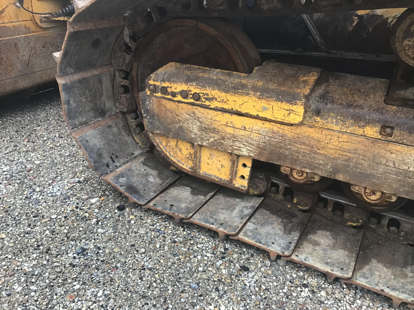 2013 DEERE 700K LGP - Image 9