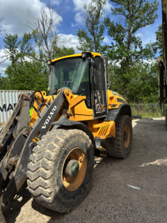 2015 VOLVO L45G - Image 3
