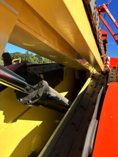 2004 JLG 660SJC - Image 13