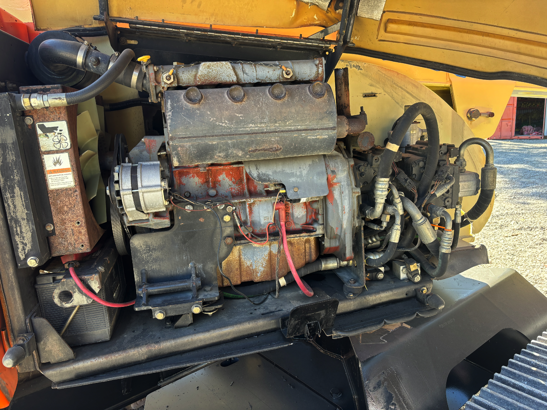 2004 JLG 660SJC - Image 16