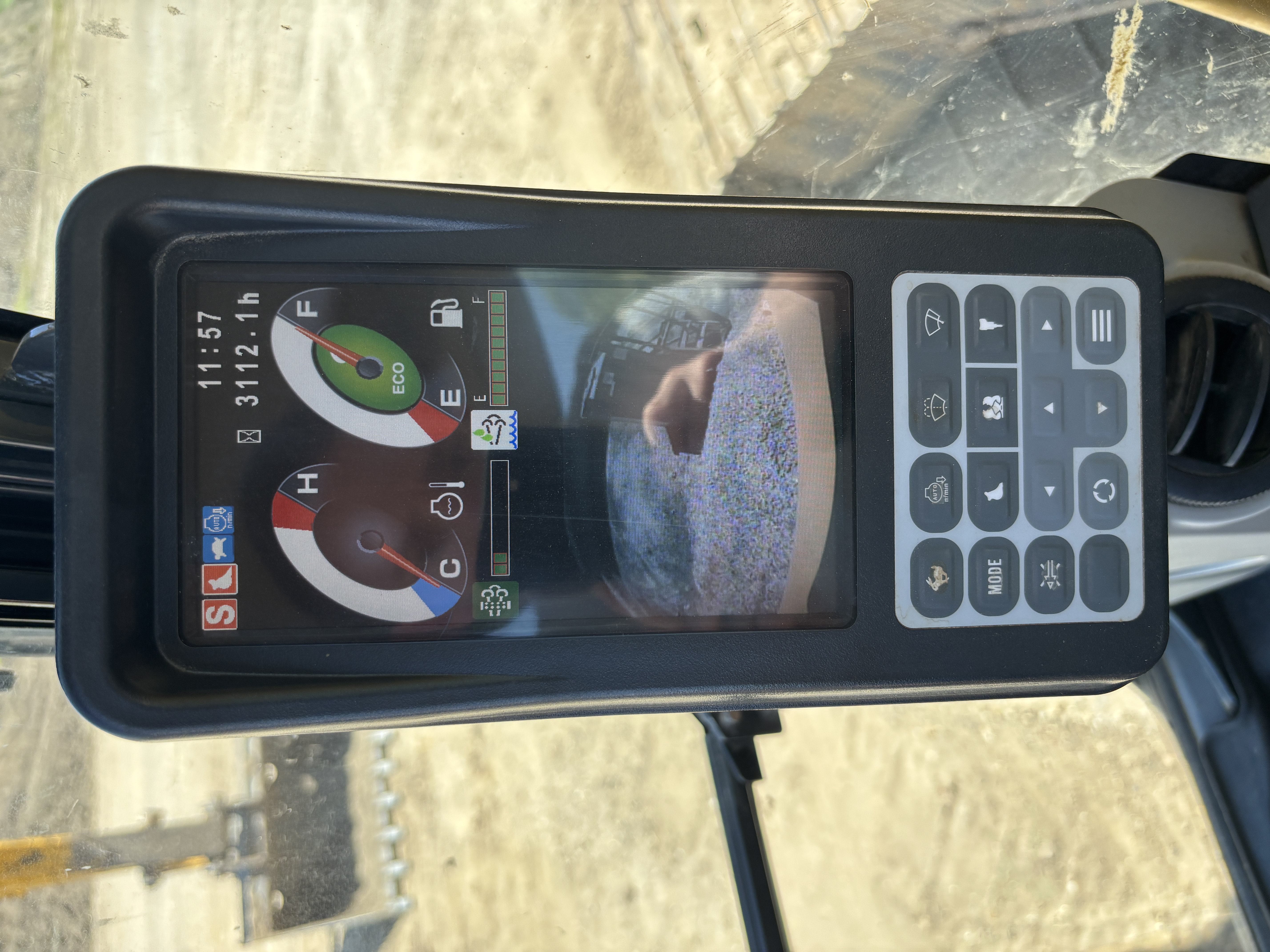 2018 KOBELCO SK260 LC -10 LR - Image 12