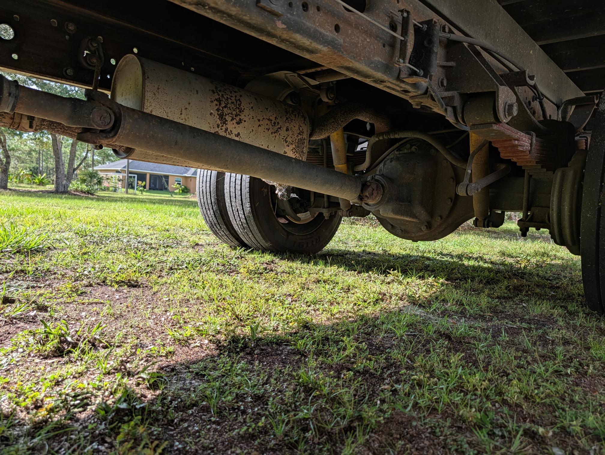 2003 FORD F550 - Image 25