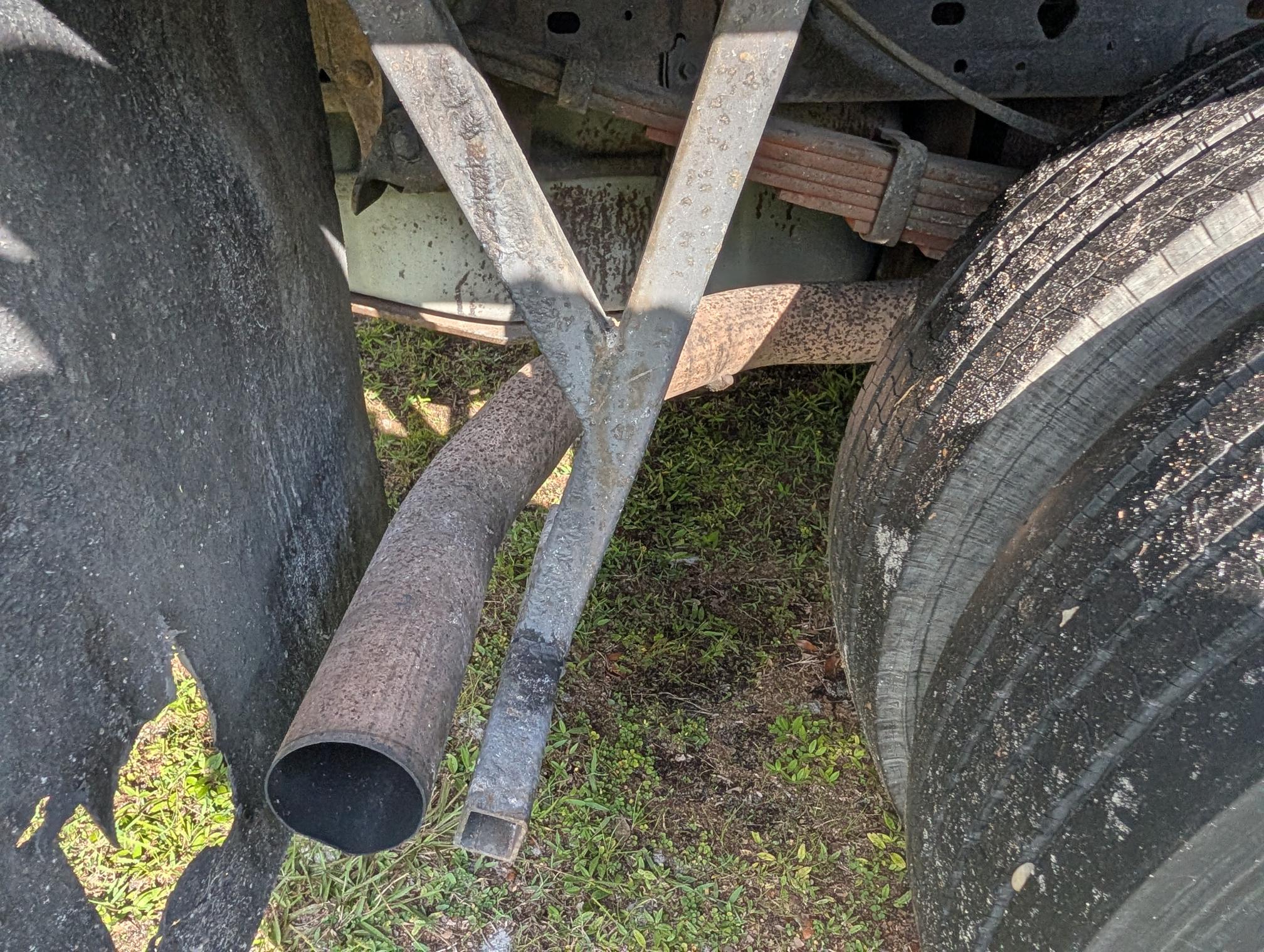 2003 FORD F550 - Image 33