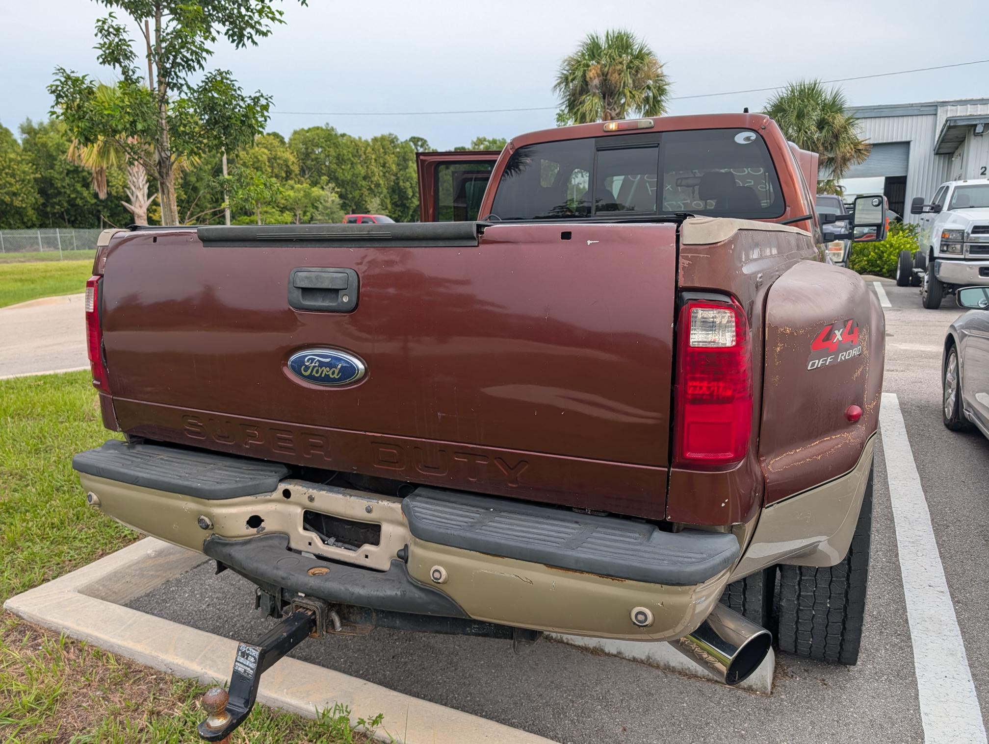 2008 FORD F450 - Image 3