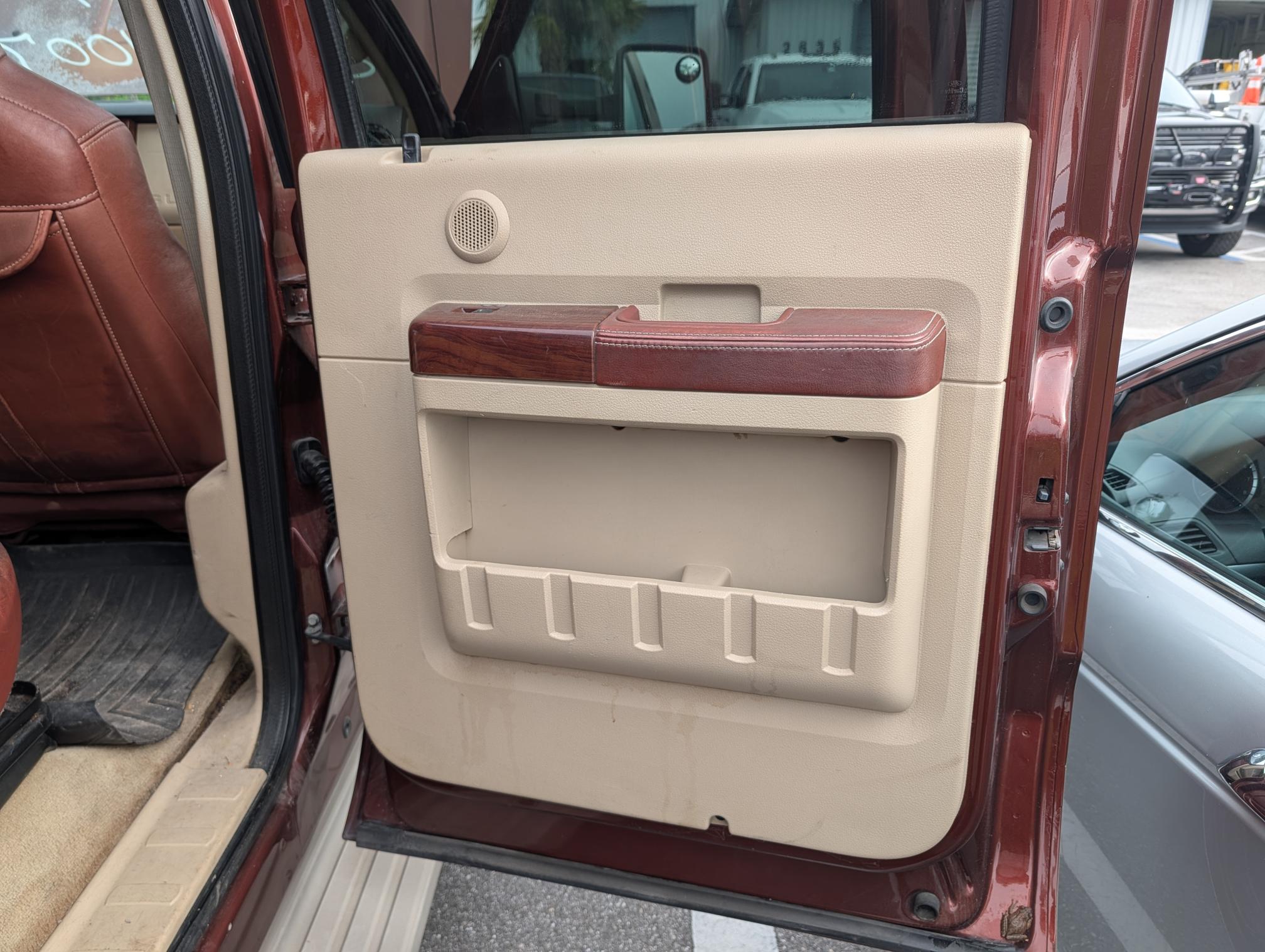 2008 FORD F450 - Image 24