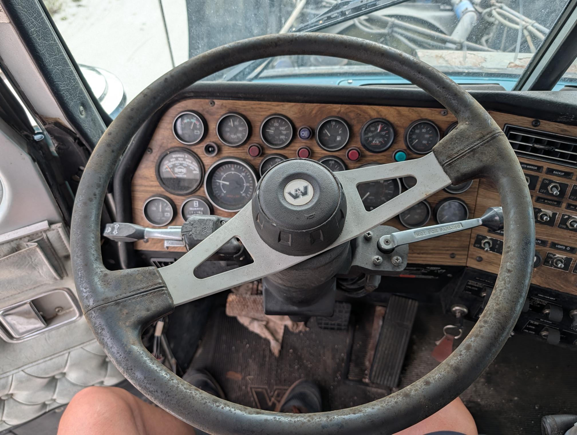 1995 WESTERN STAR 4900 - Image 23