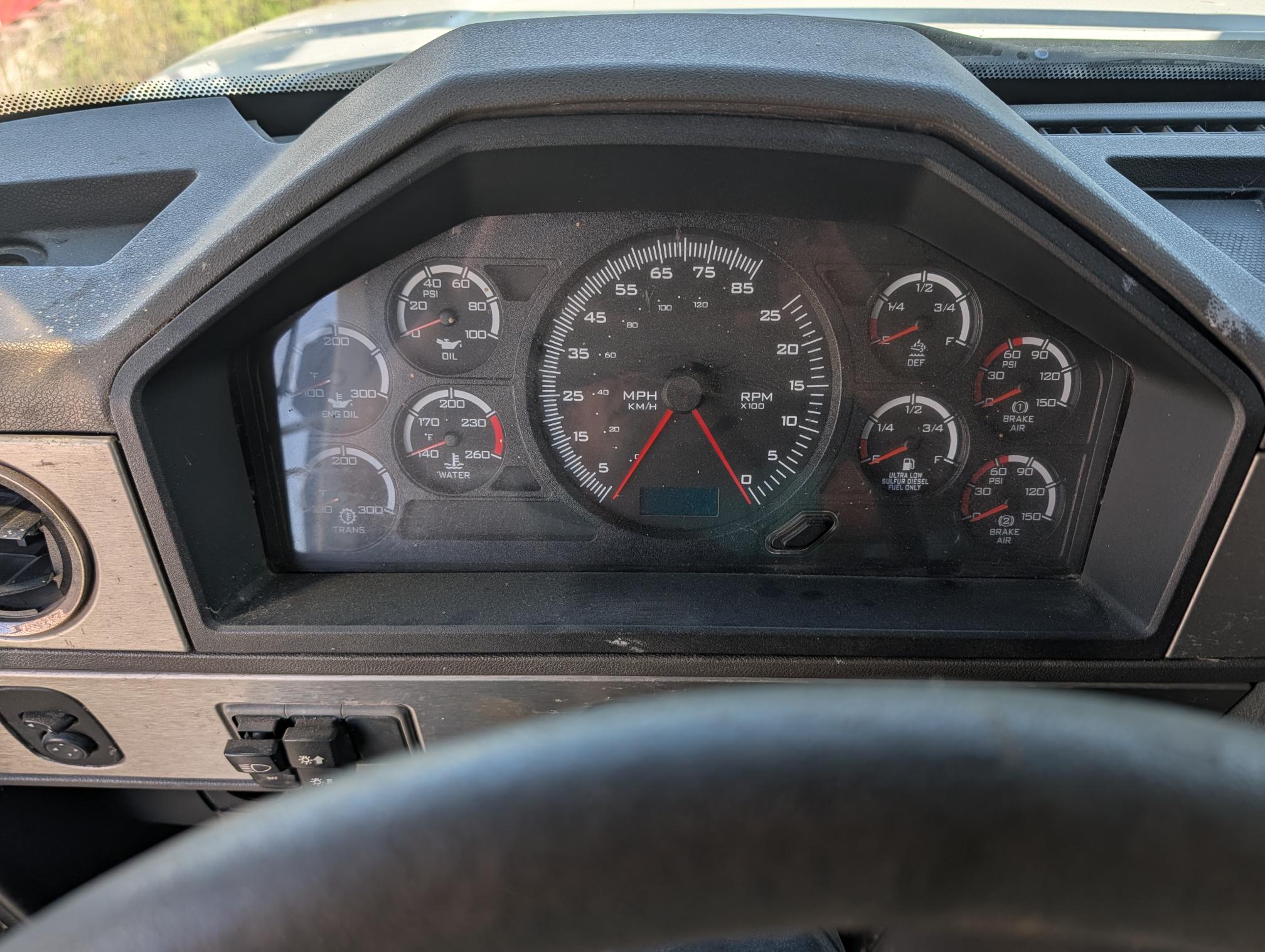 2015 CATERPILLAR CT660 S - Image 28