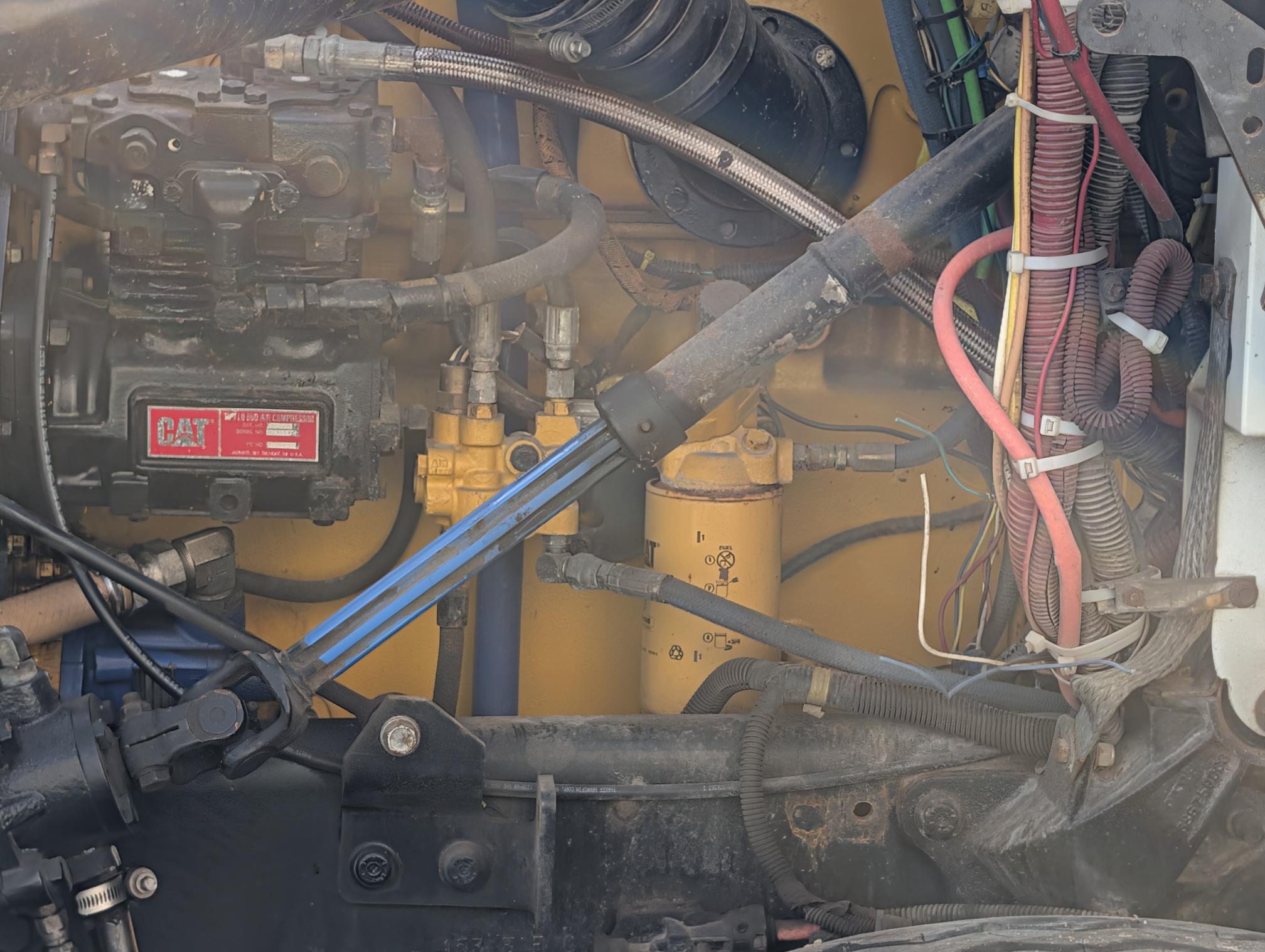 2015 CATERPILLAR CT660 S - Image 40