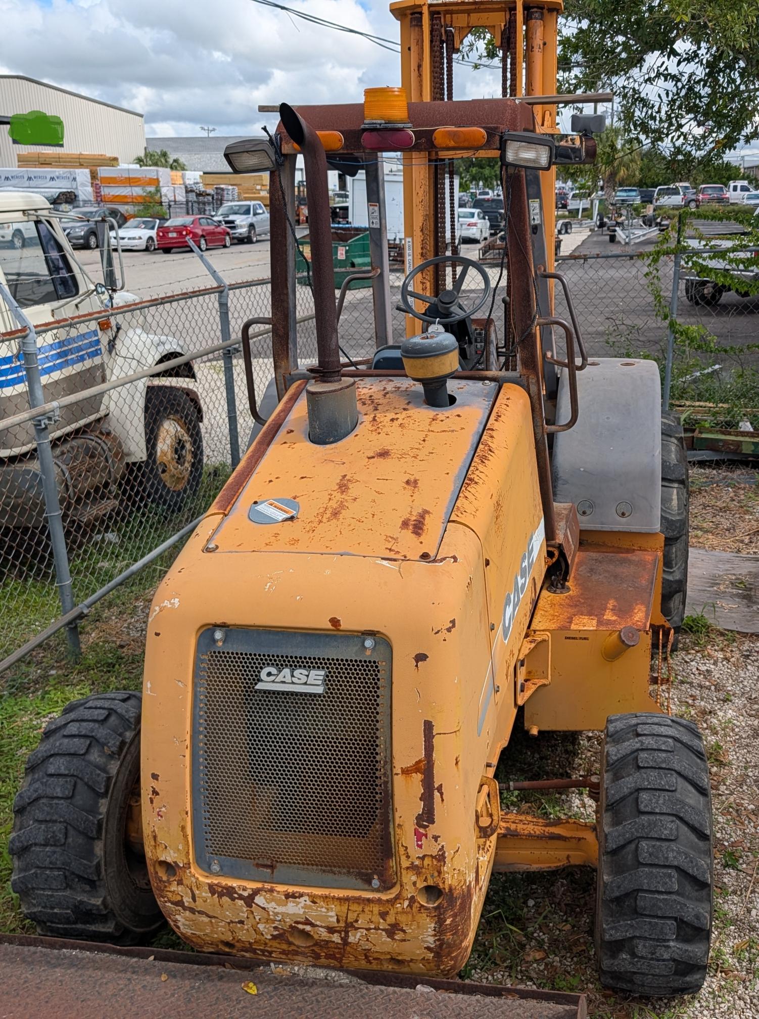 2005 CASE 588G - Image 4