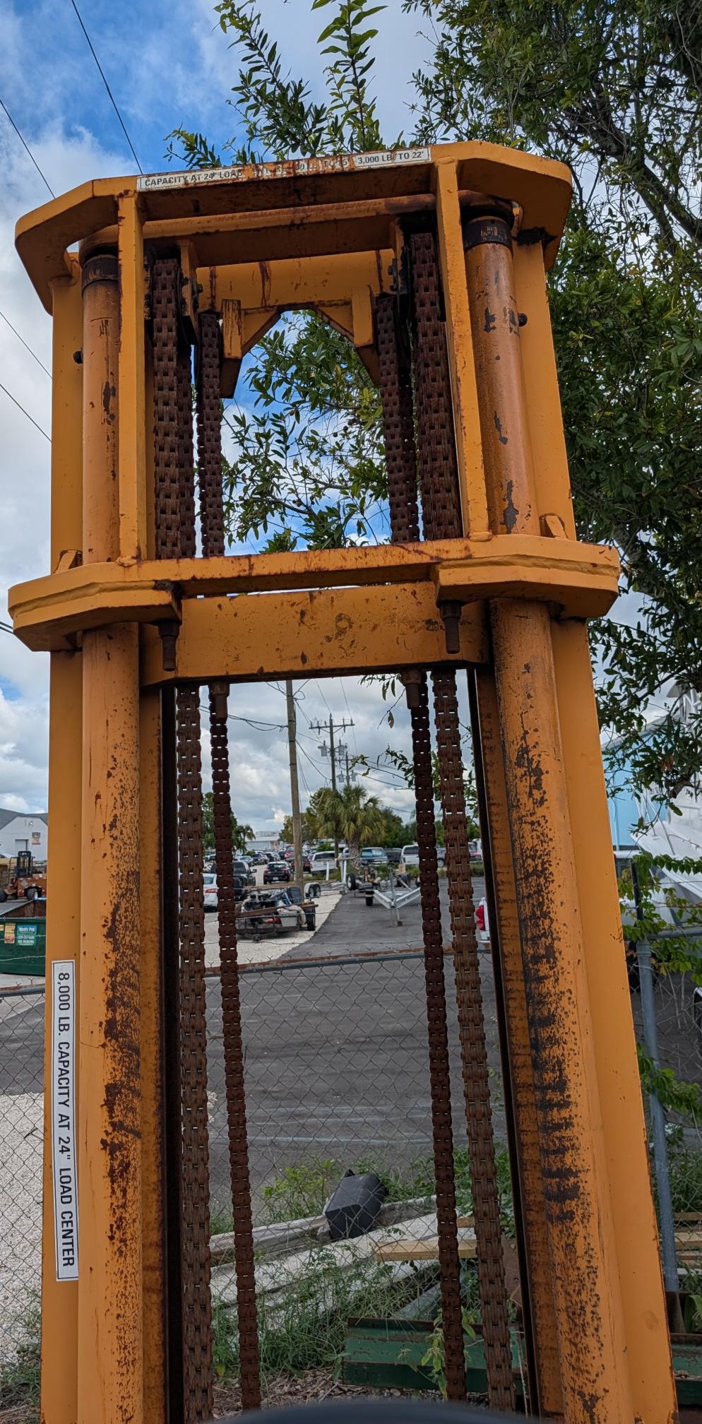 2005 CASE 588G - Image 17