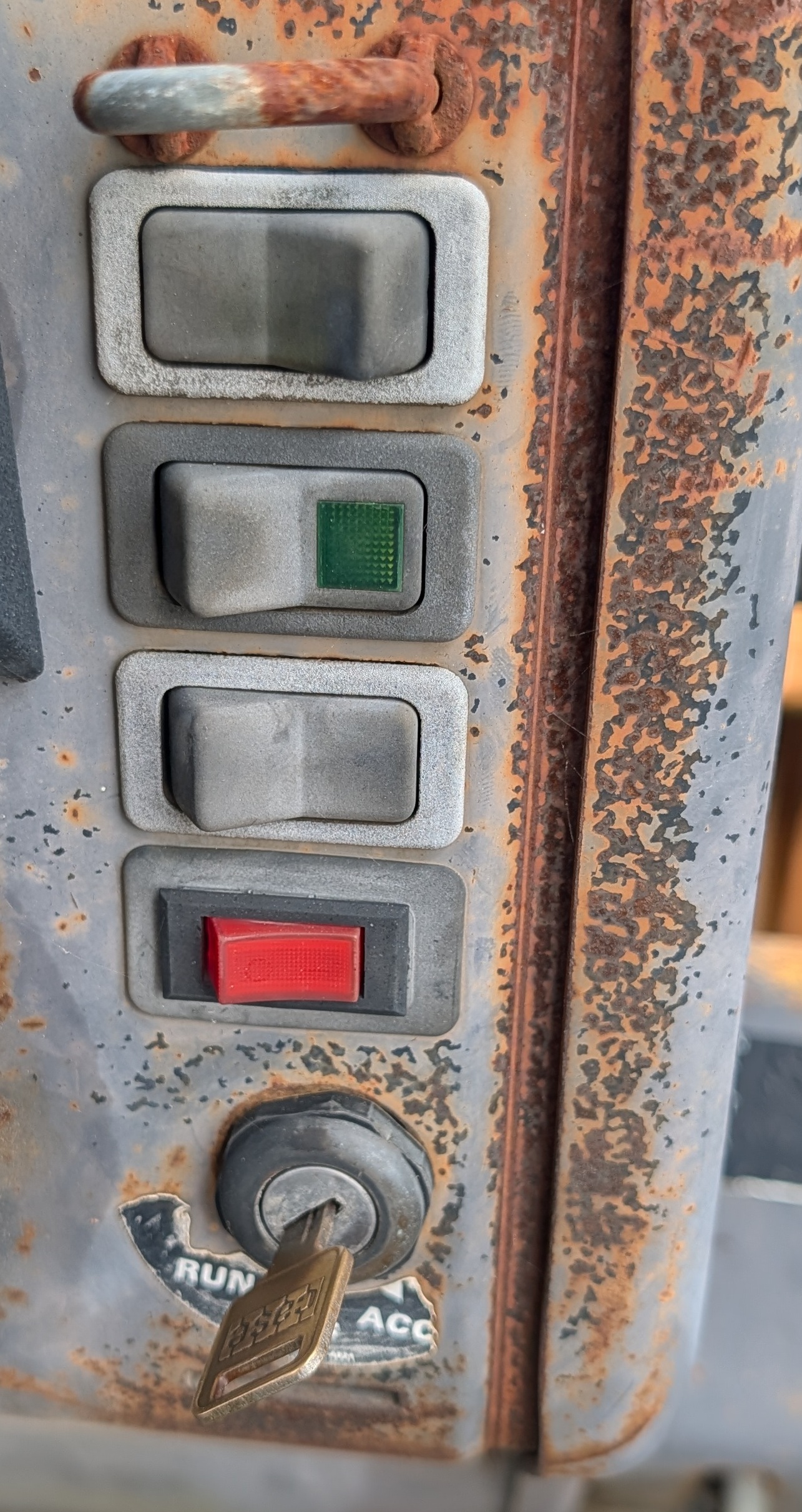 2005 CASE 588G - Image 13