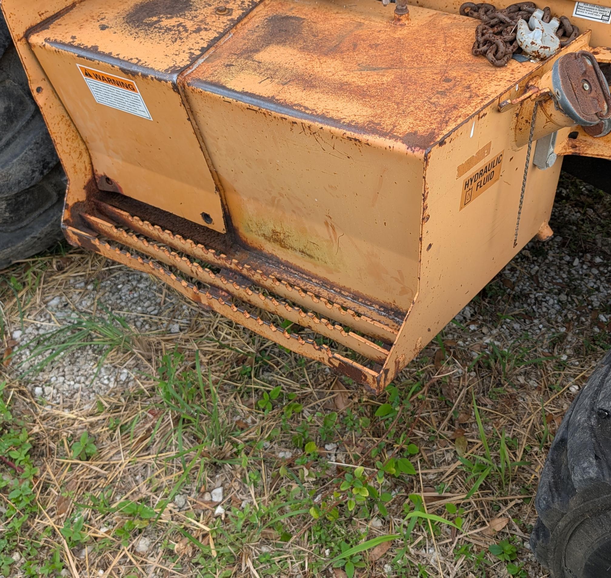 2005 CASE 588G - Image 19