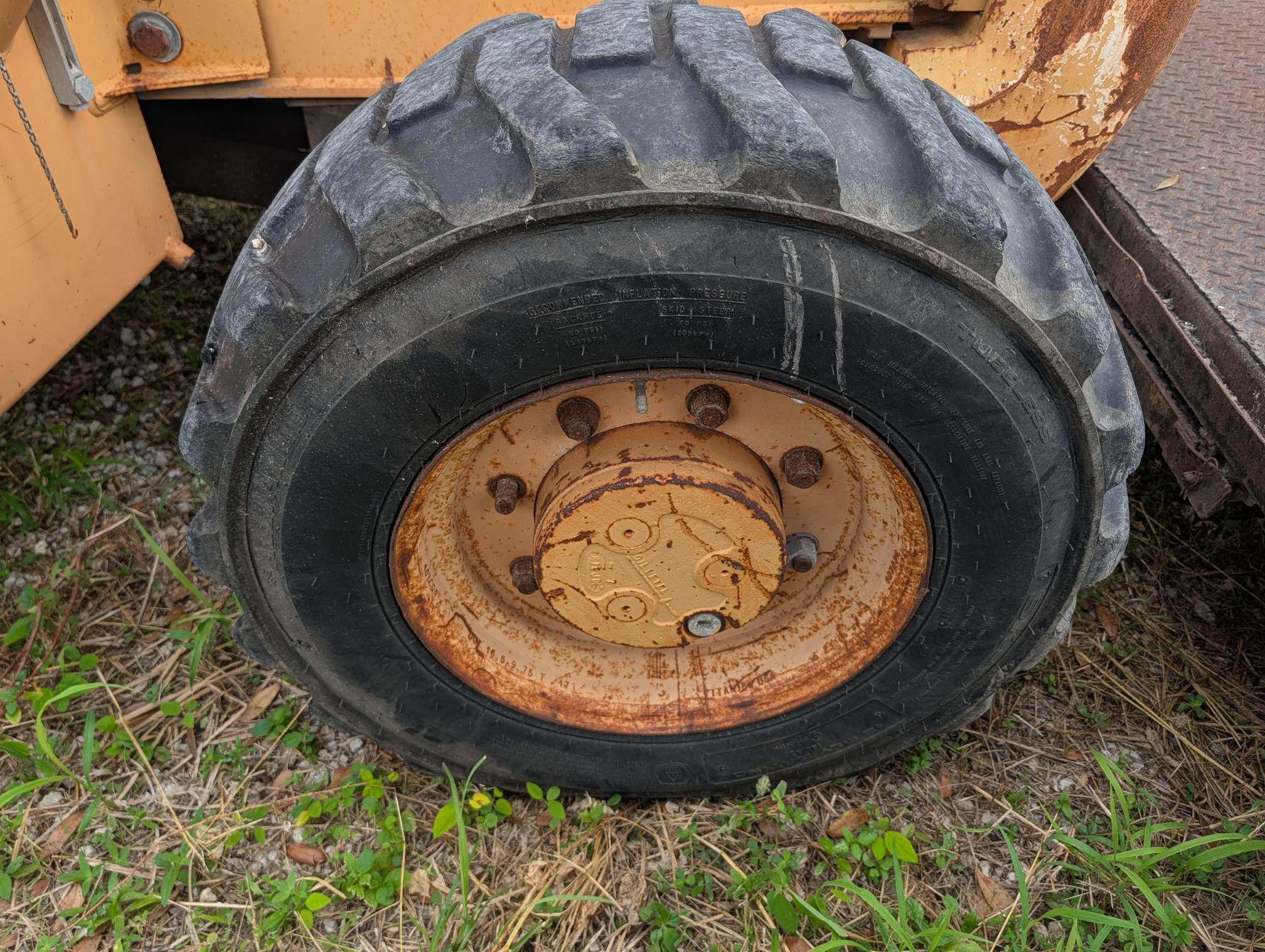 2005 CASE 588G - Image 26