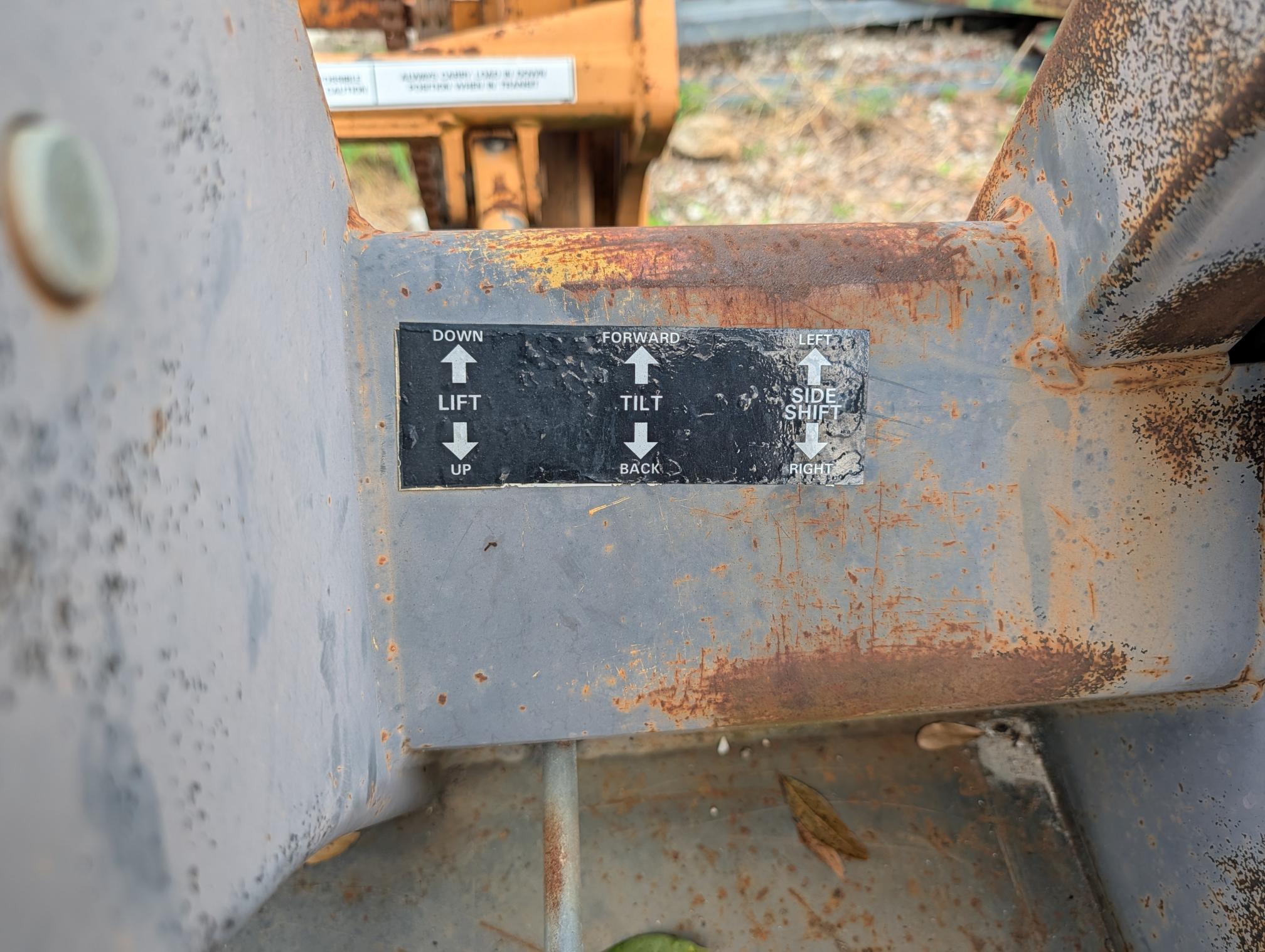 2005 CASE 588G - Image 11