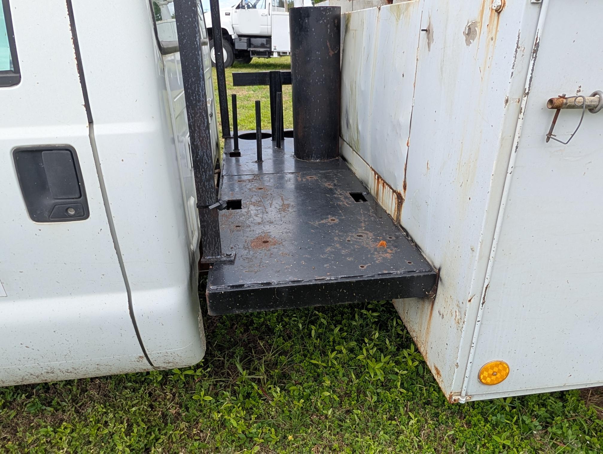 2000 FORD F350 - Image 7