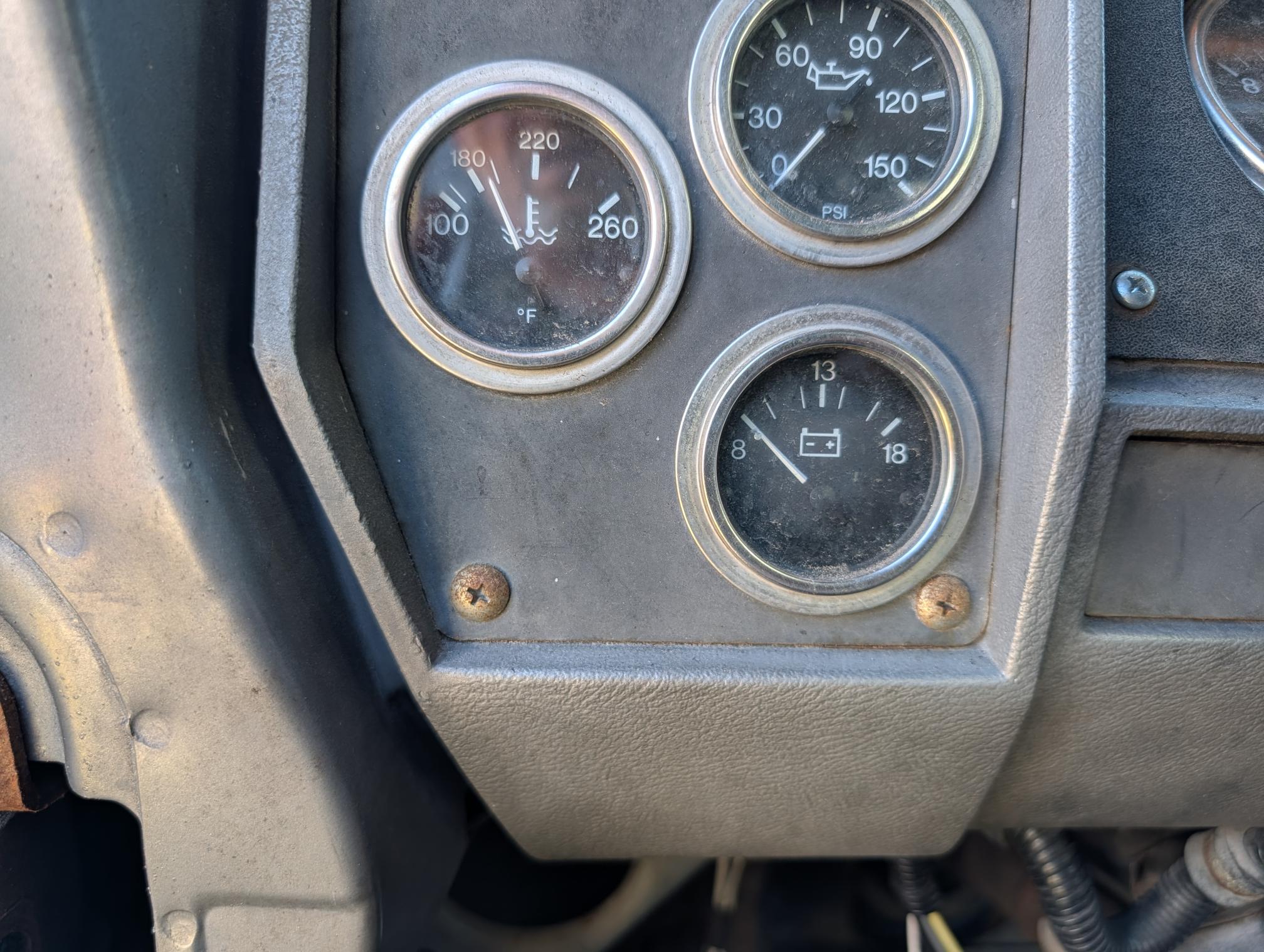 2003 MACK RD688S - Image 11