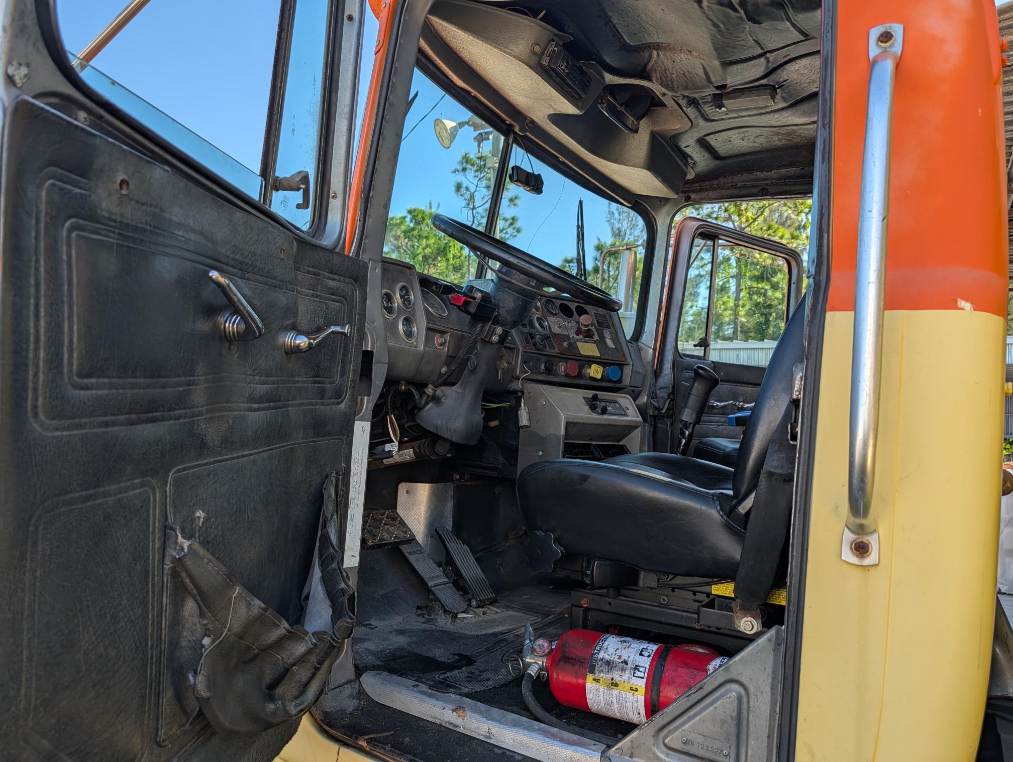 2003 MACK RD688S - Image 20