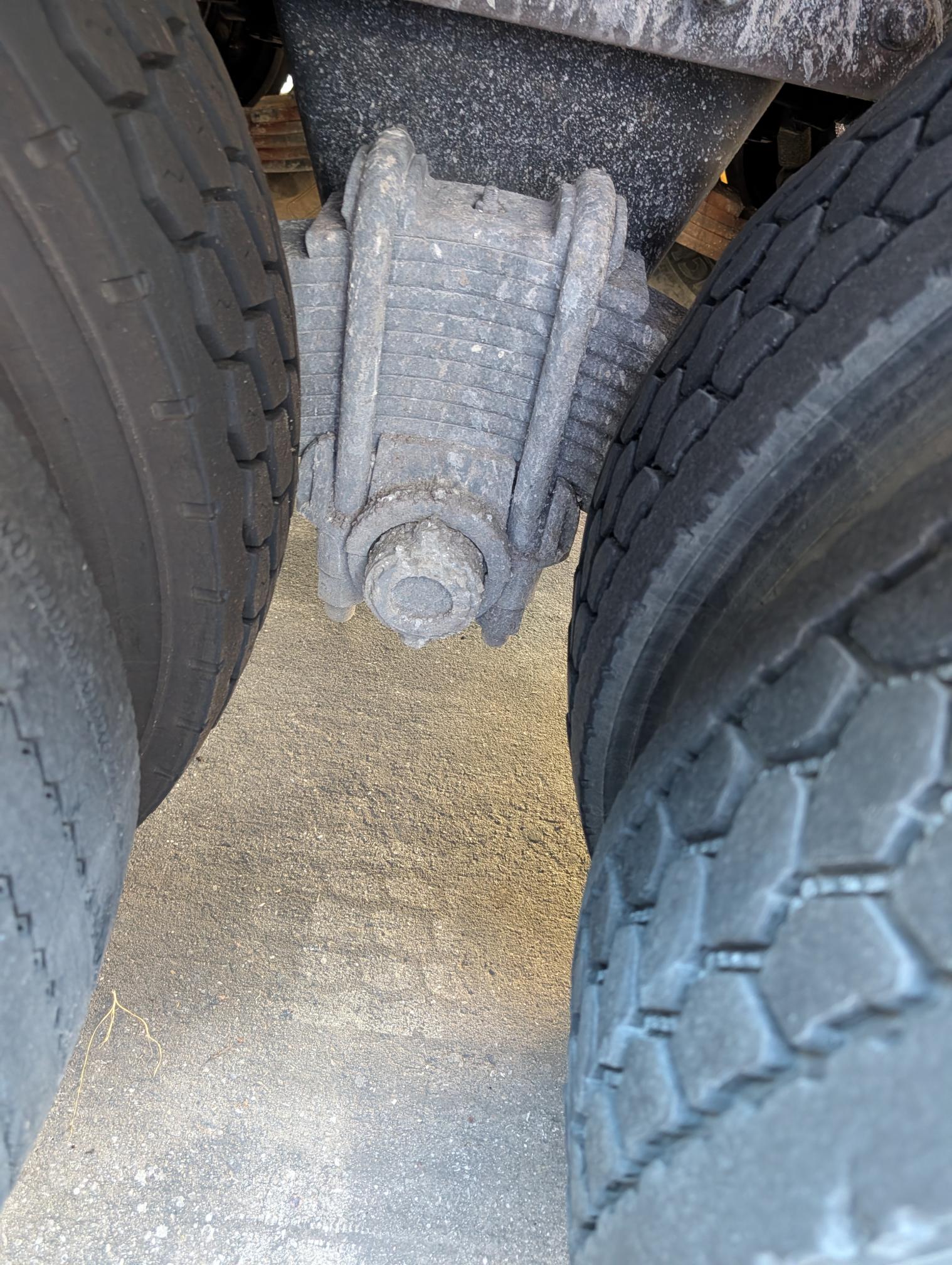 2003 MACK RD688S - Image 38