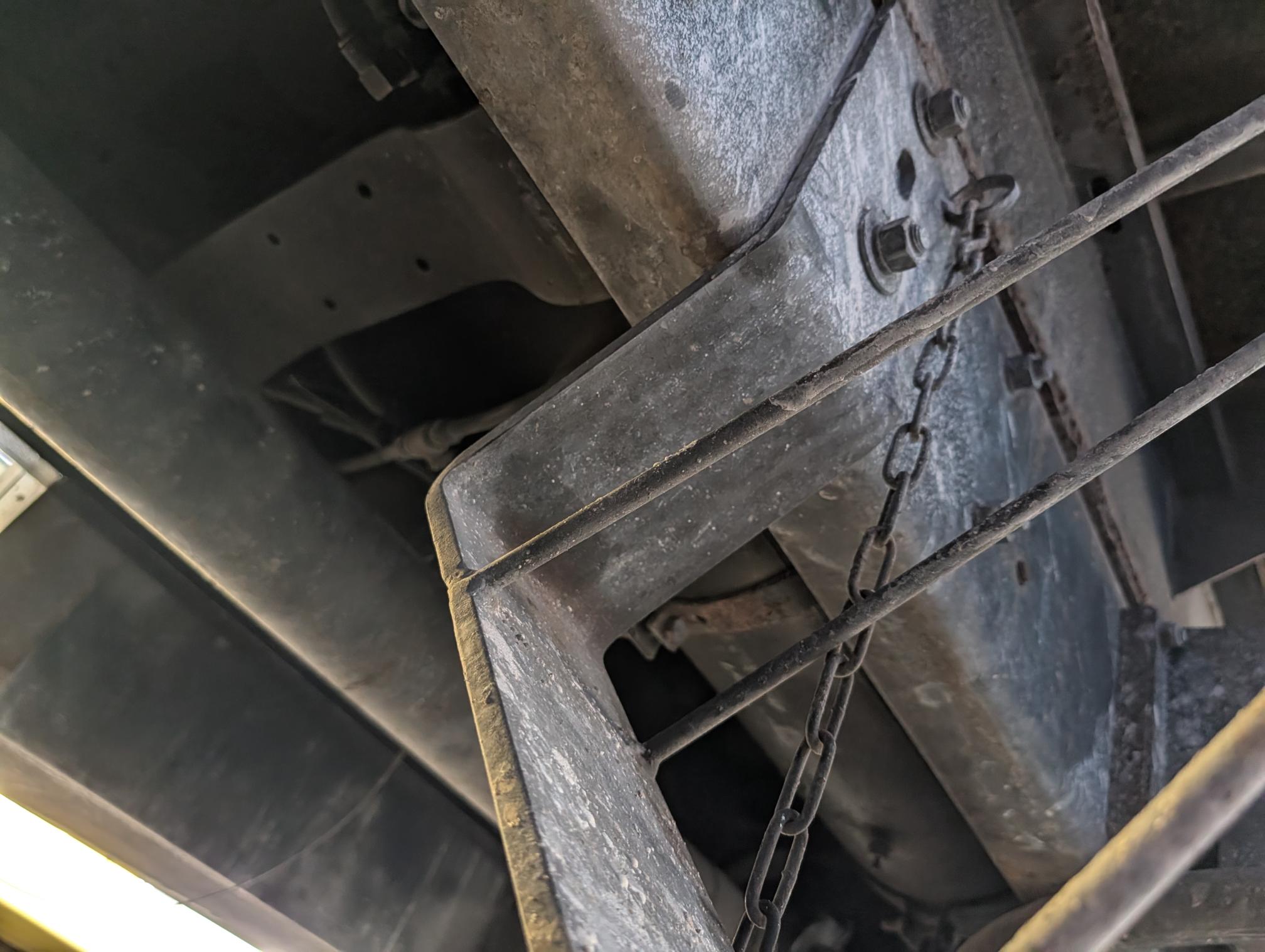 2003 MACK RD688S - Image 40