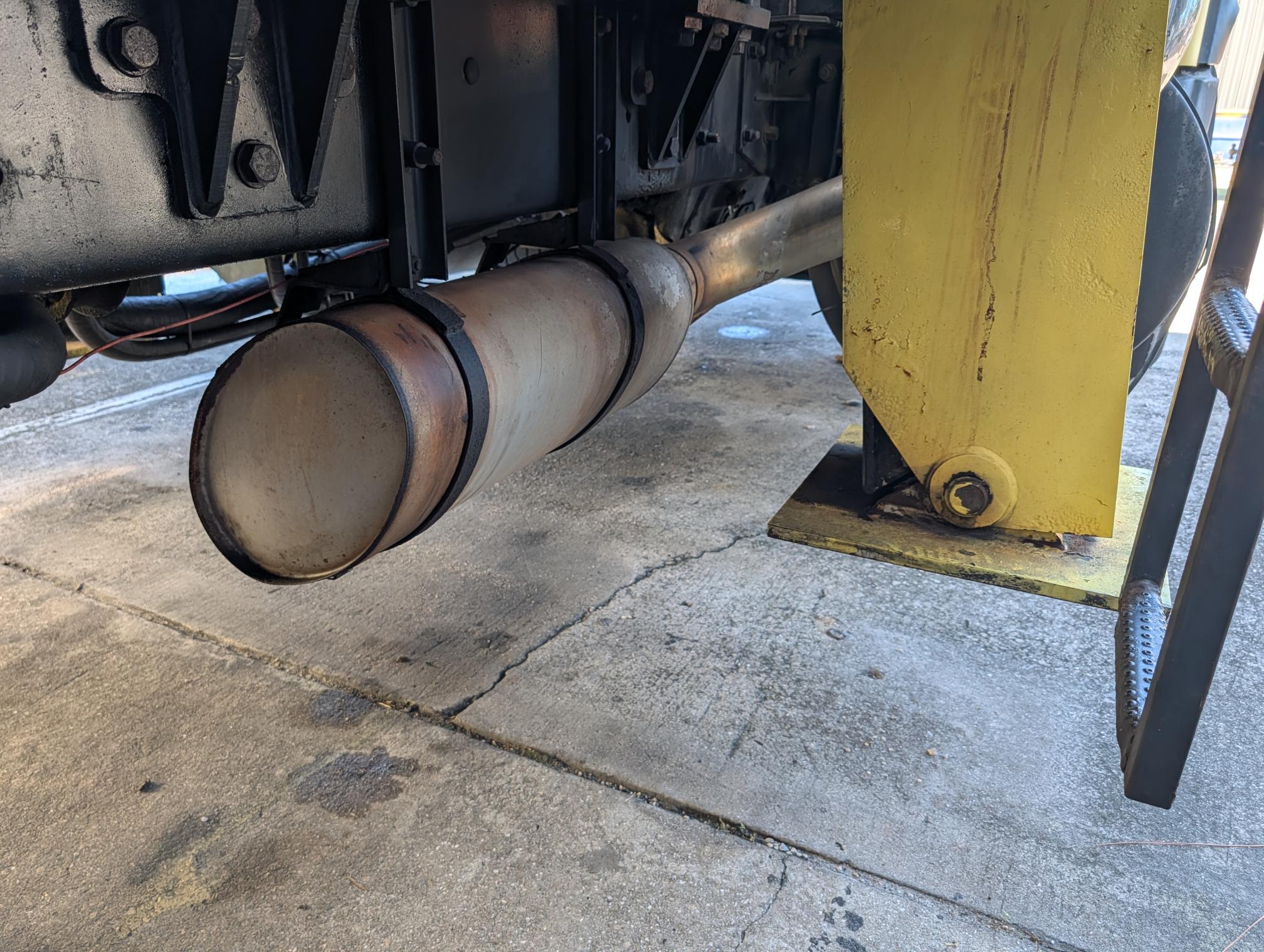 2003 MACK RD688S - Image 43