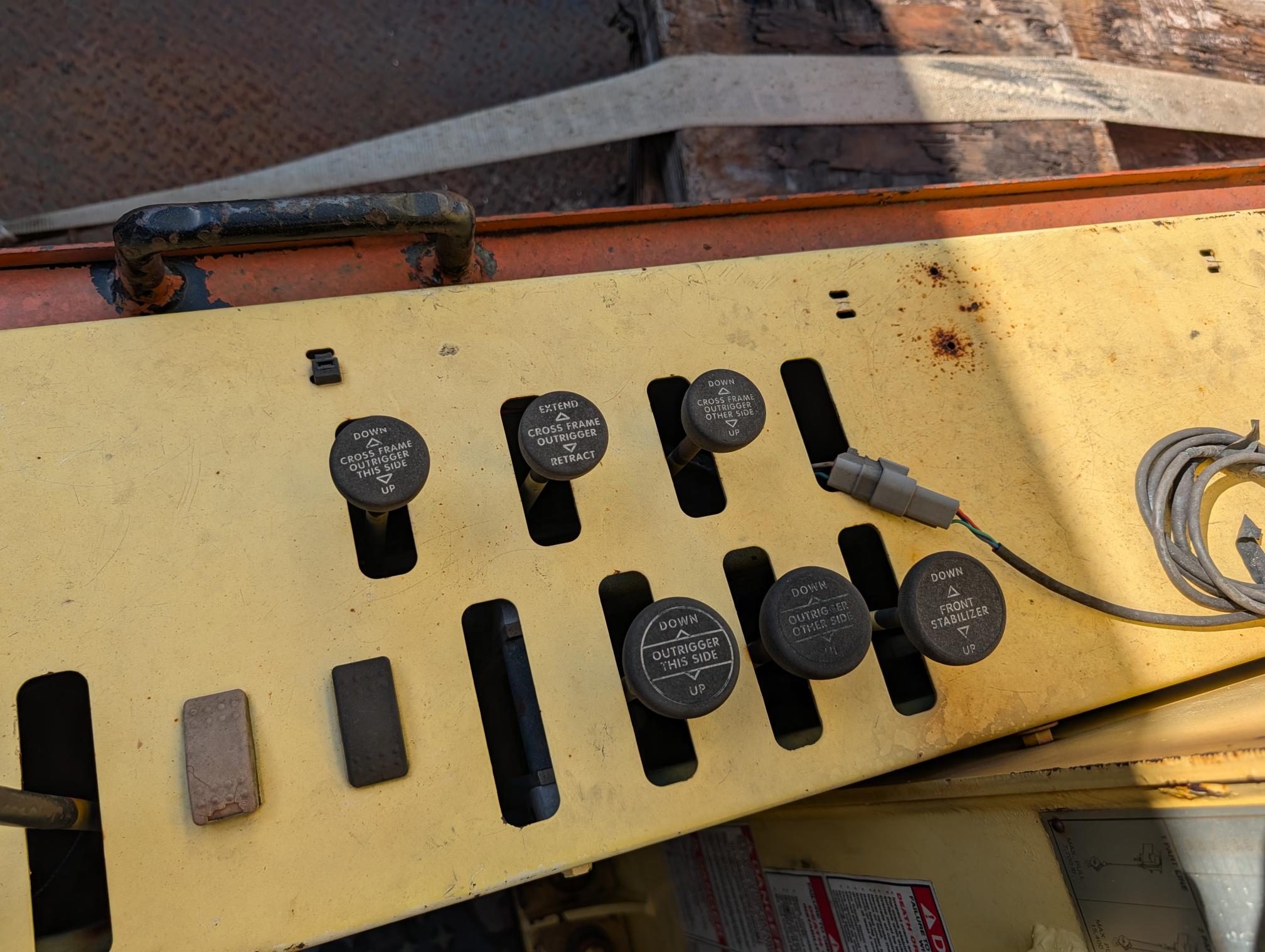 2003 MACK RD688S - Image 46