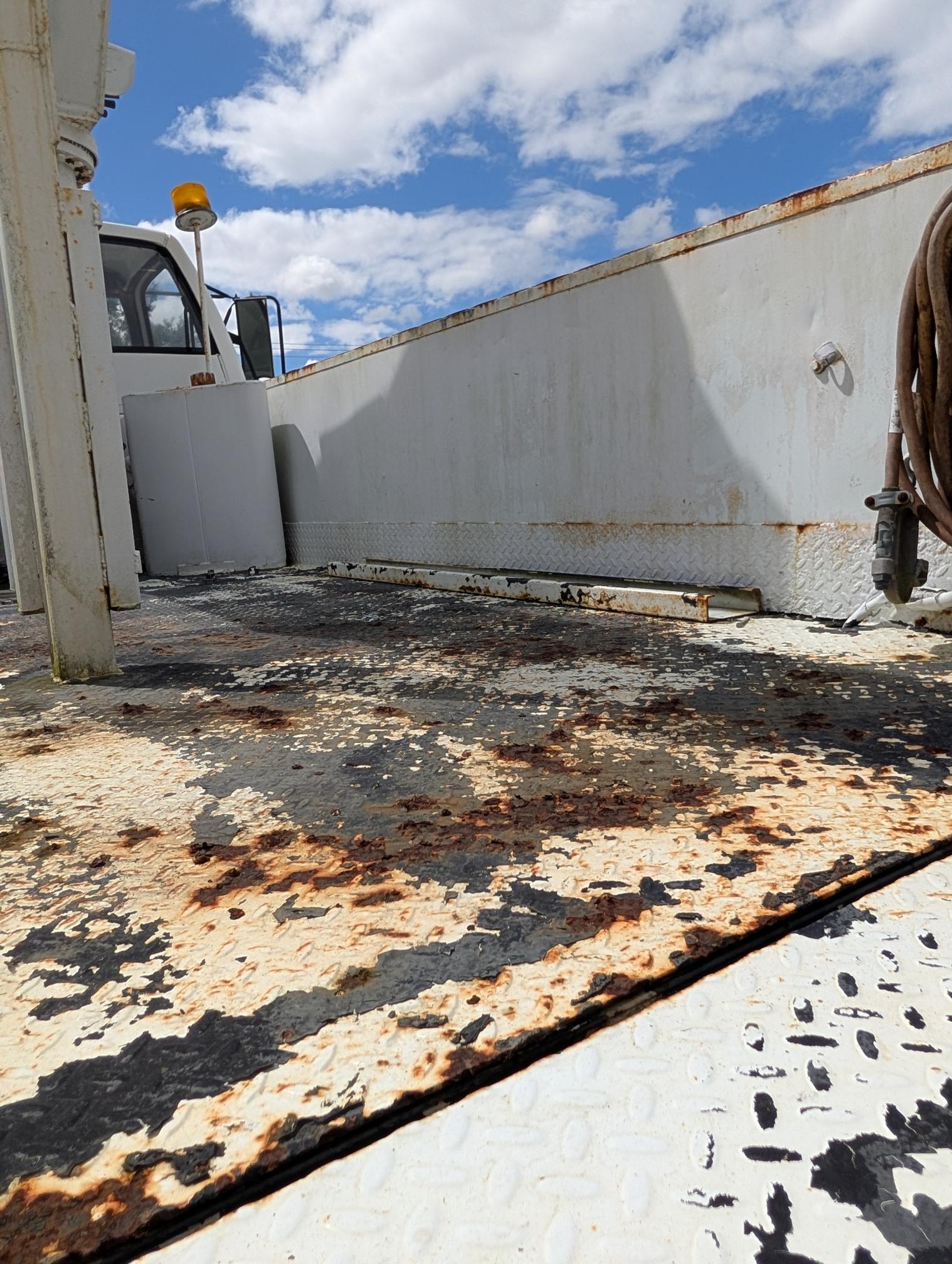 2000 GMC C7500 - view 7 of 48