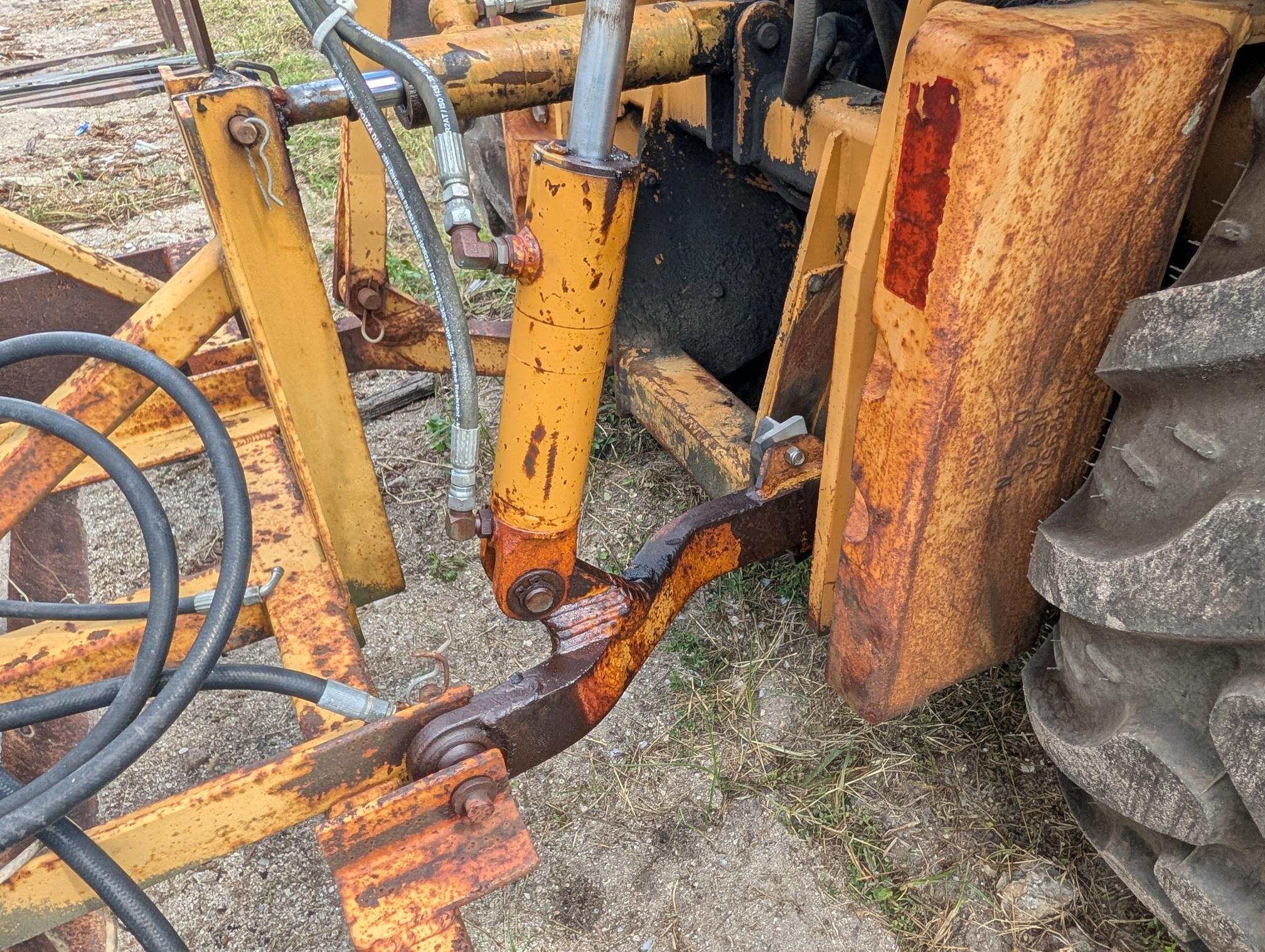 1995 CASE 570LXT - view 15 of 24