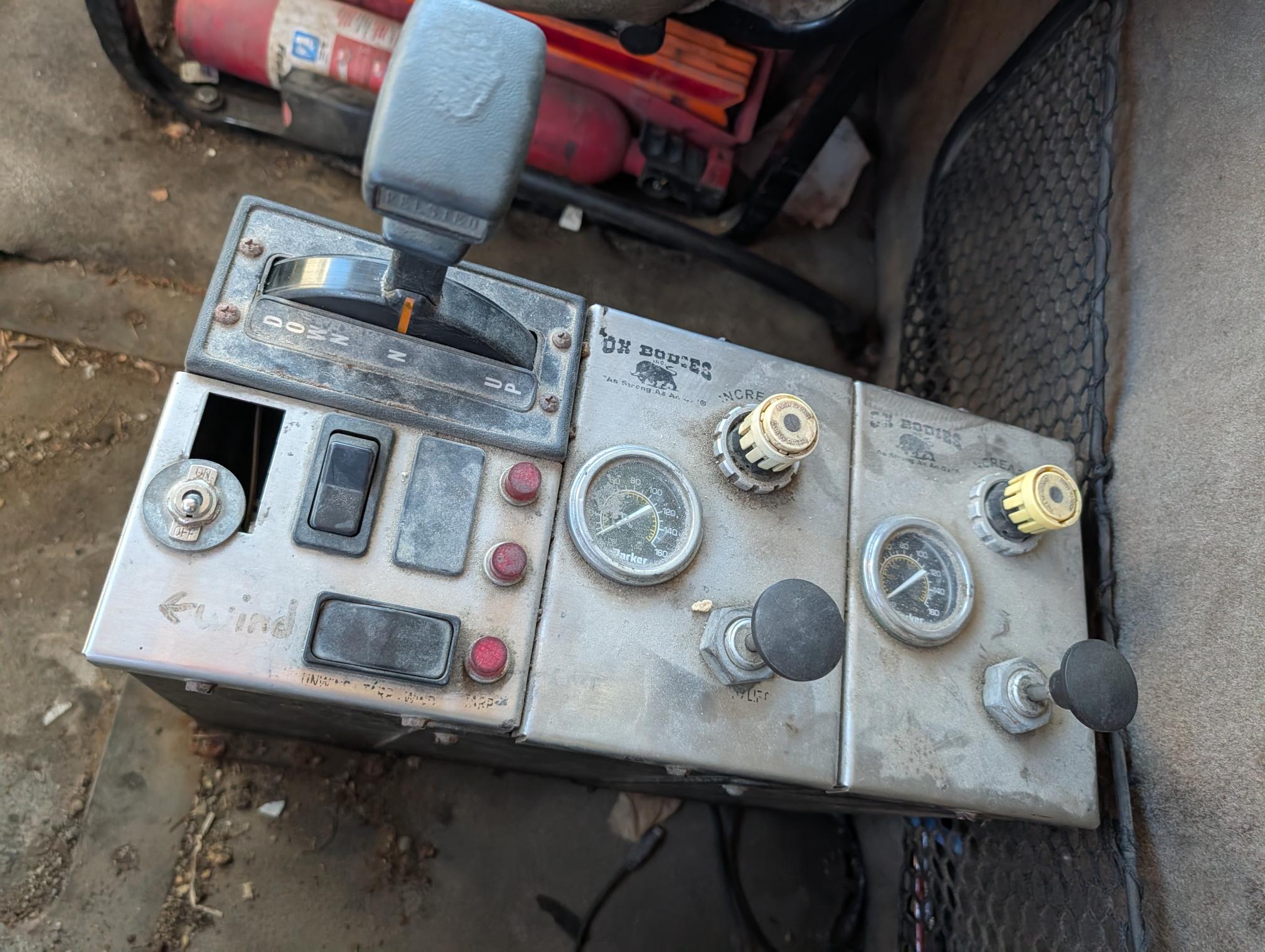 2007 STERLING L8500 - Image 23