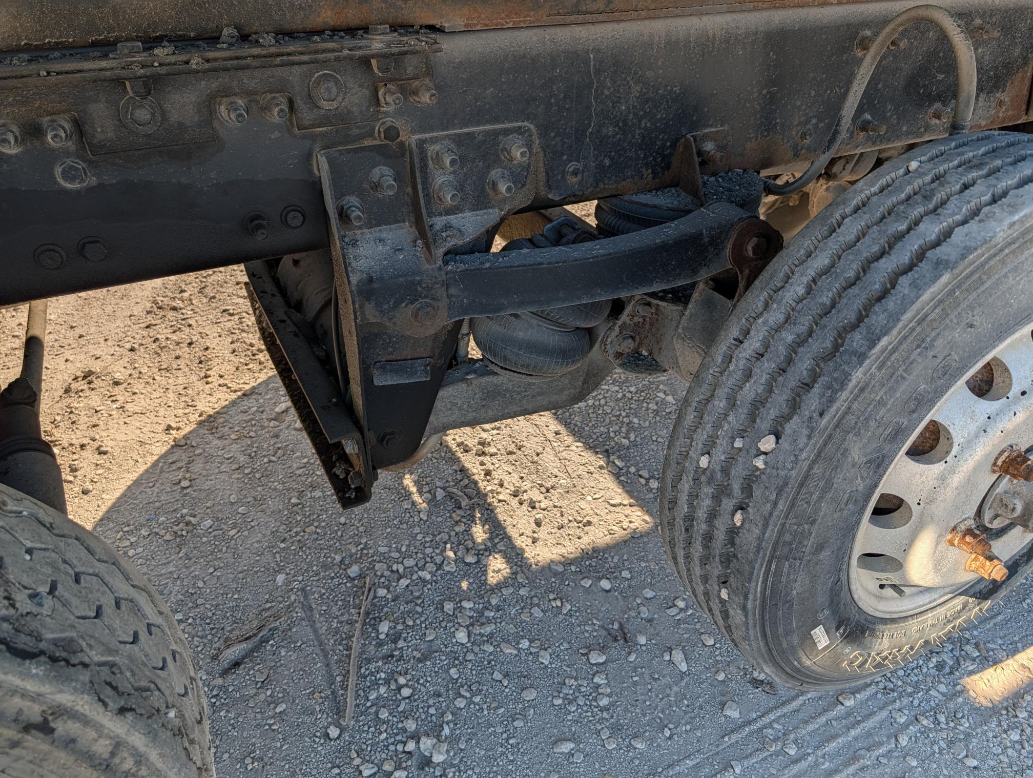 2007 STERLING L8500 - Image 29