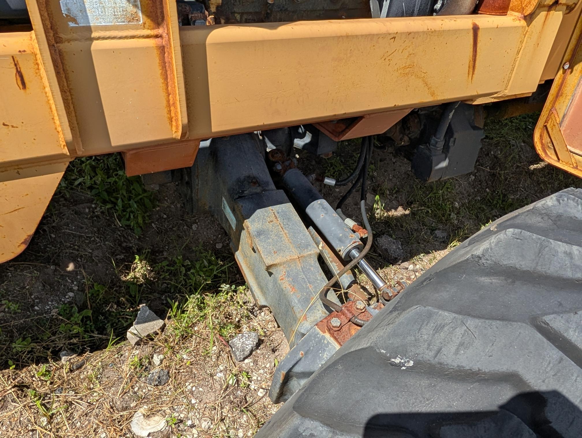 1995 LULL 844C-42 - view 9 of 31