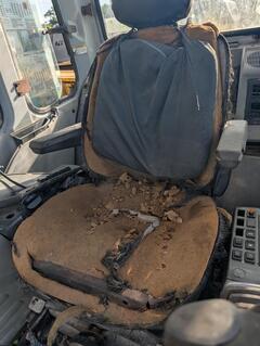 2006 KOBELCO SK330 LC - Image 10