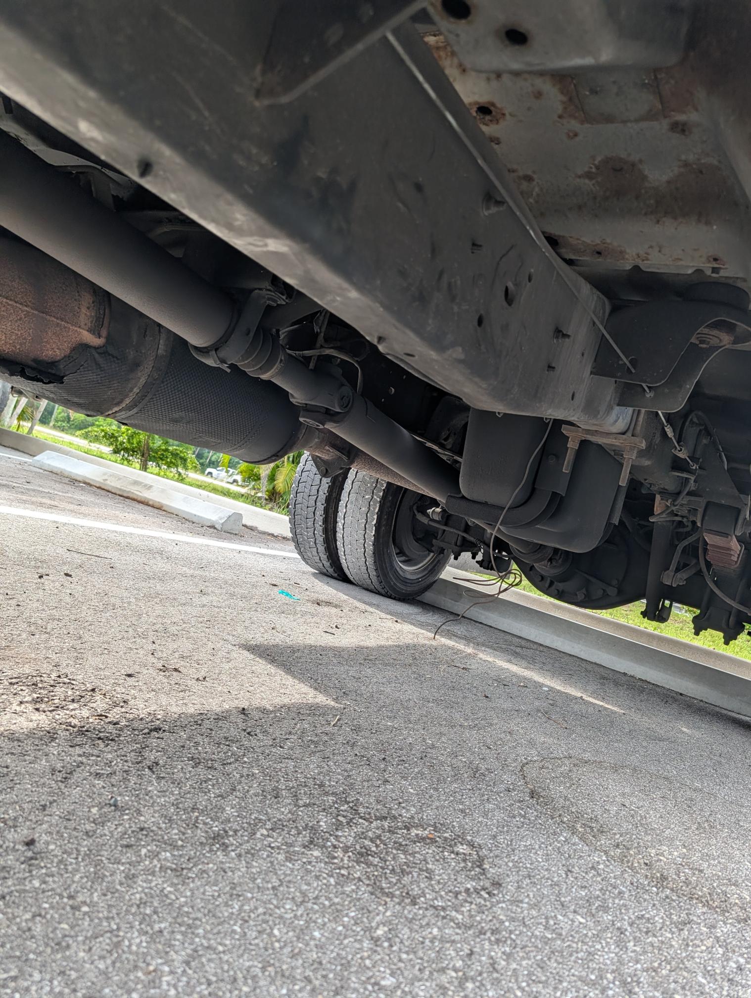 2014 FORD F450 - Image 28