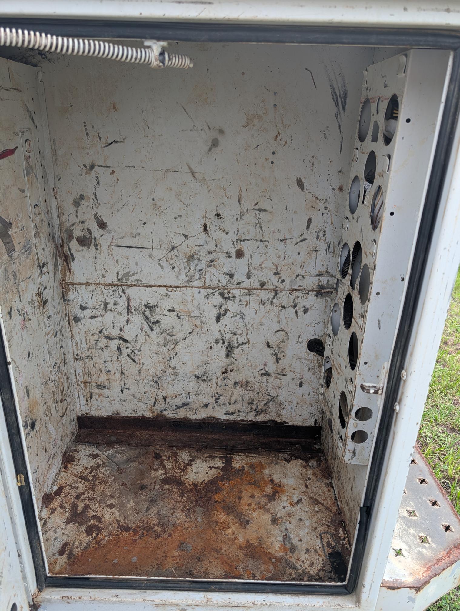 2014 FORD F450 - Image 12