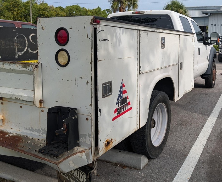 2014 FORD F450 - Image 5