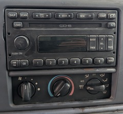 1999 FORD F550 - Image 17