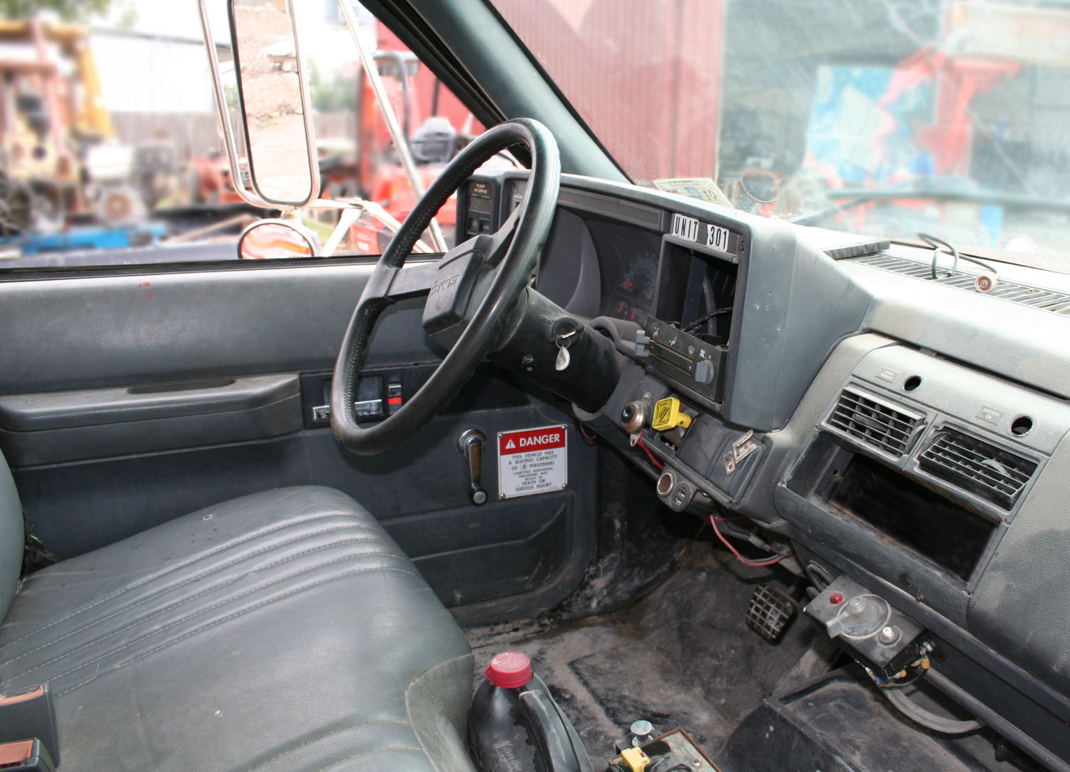 1995 GMC 7000 - view 16 of 27