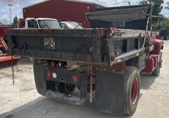 1995 GMC 7000 - Image 7