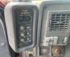 1995 GMC 7000 - Image 19