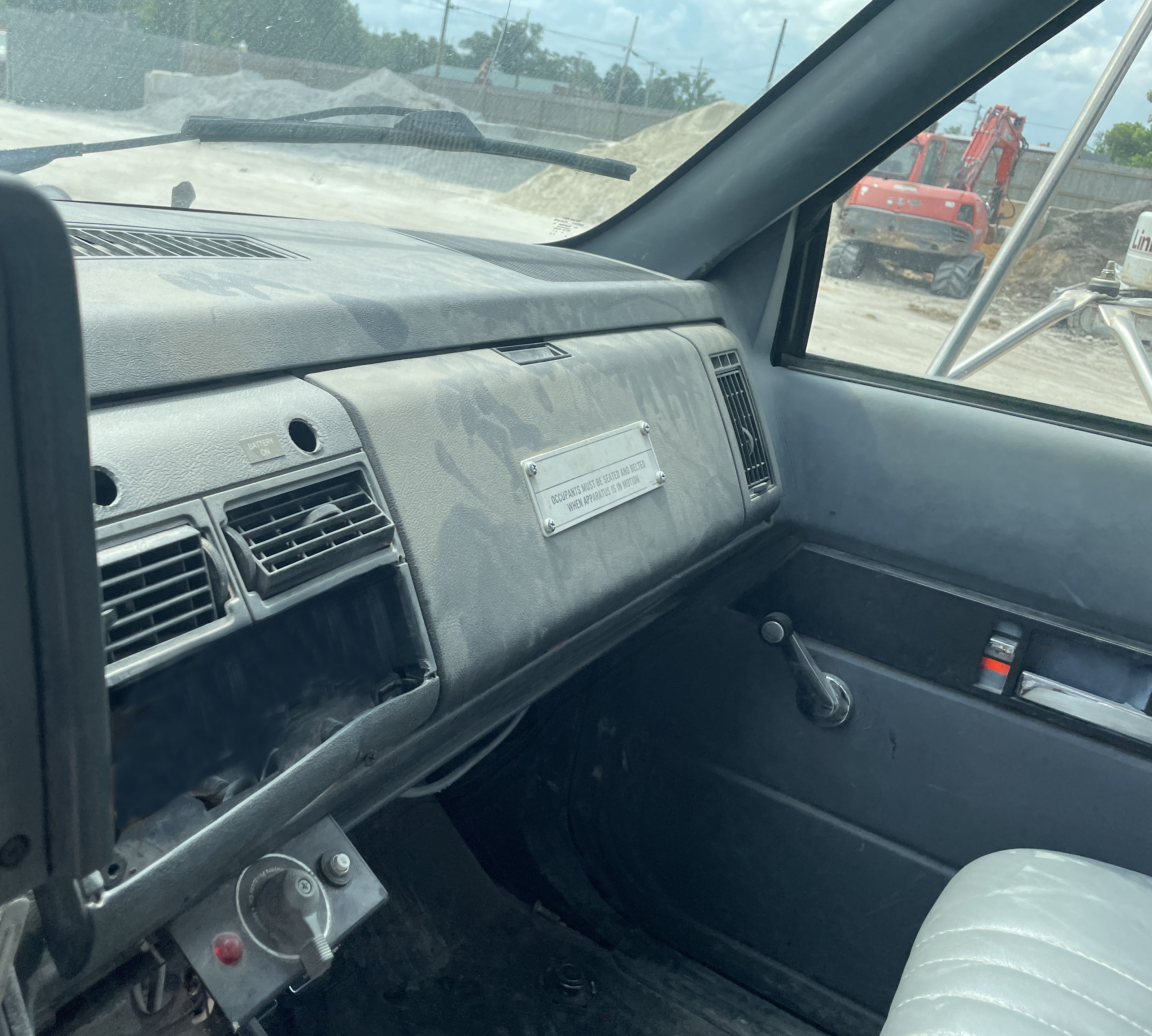 1995 GMC 7000 - view 14 of 27