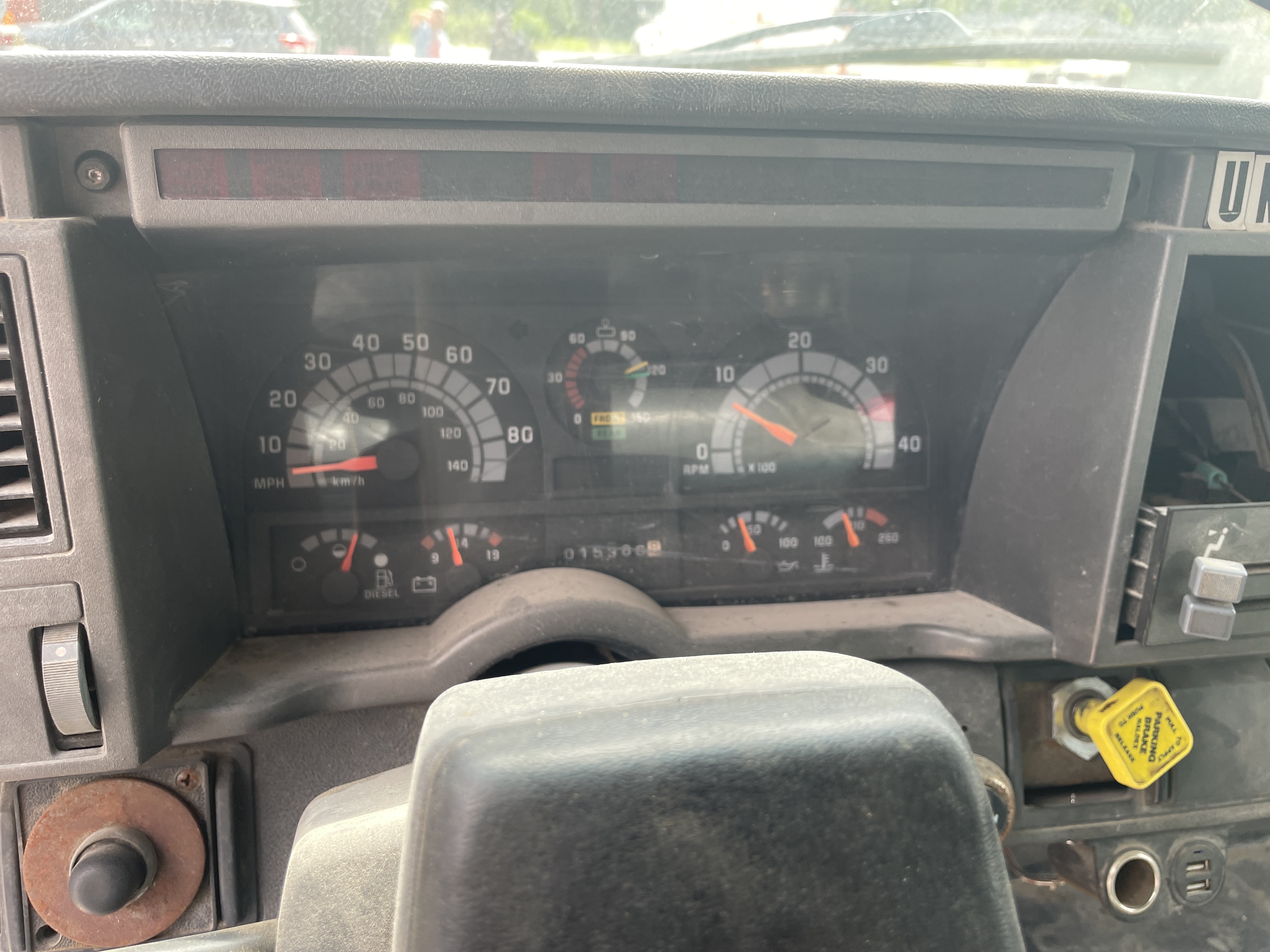 1995 GMC 7000 - Image 18