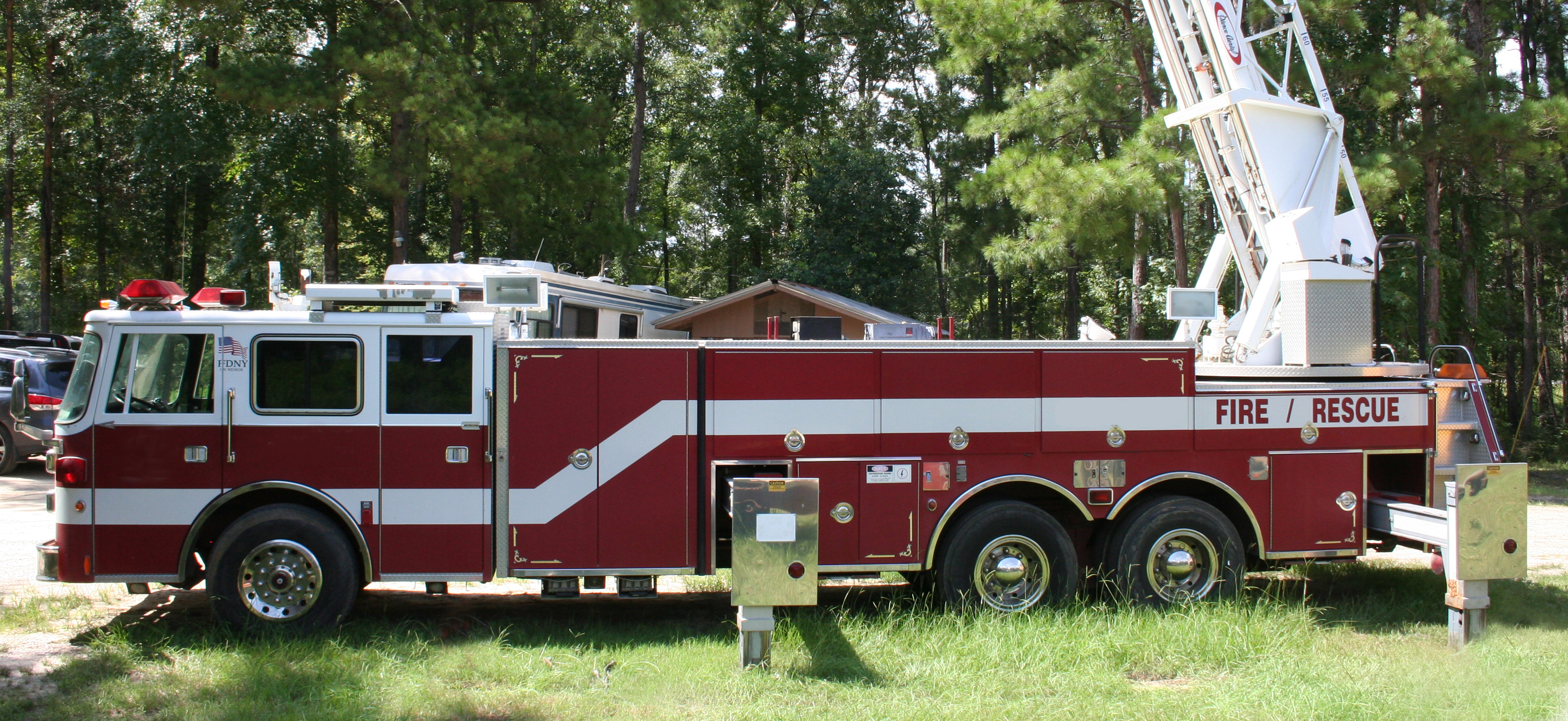 1993 PIERCE E-7749 - view 4 of 52