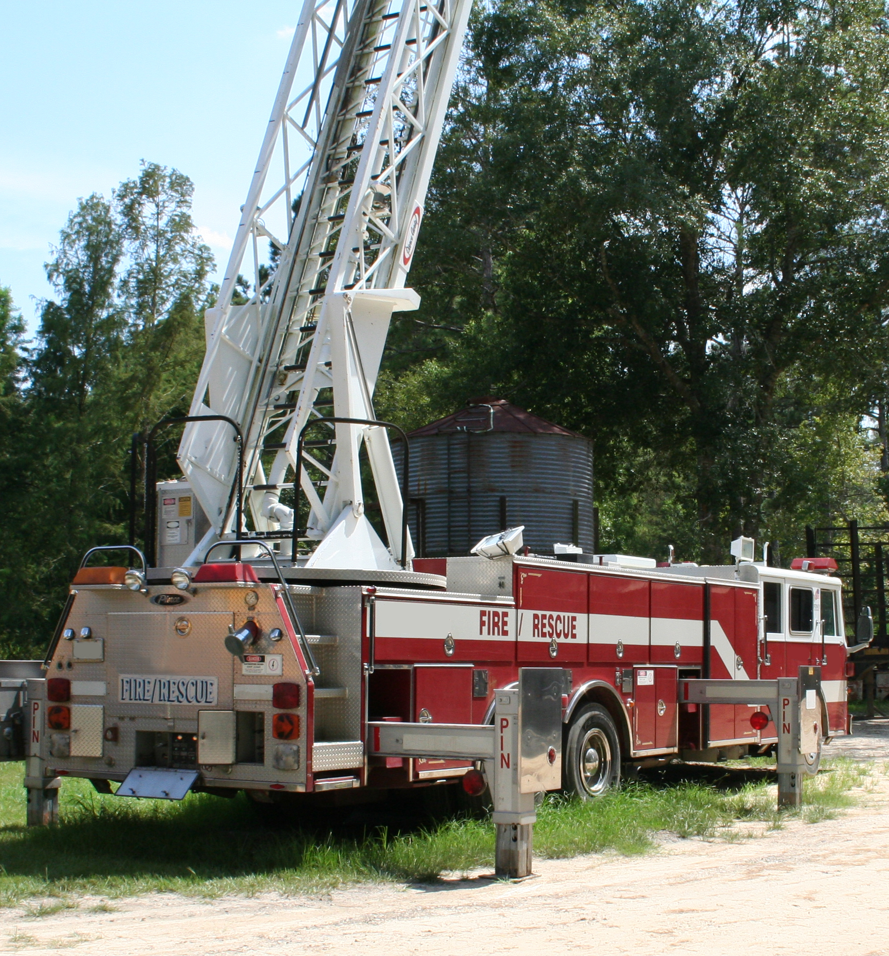 1993 PIERCE E-7749 - Image 8