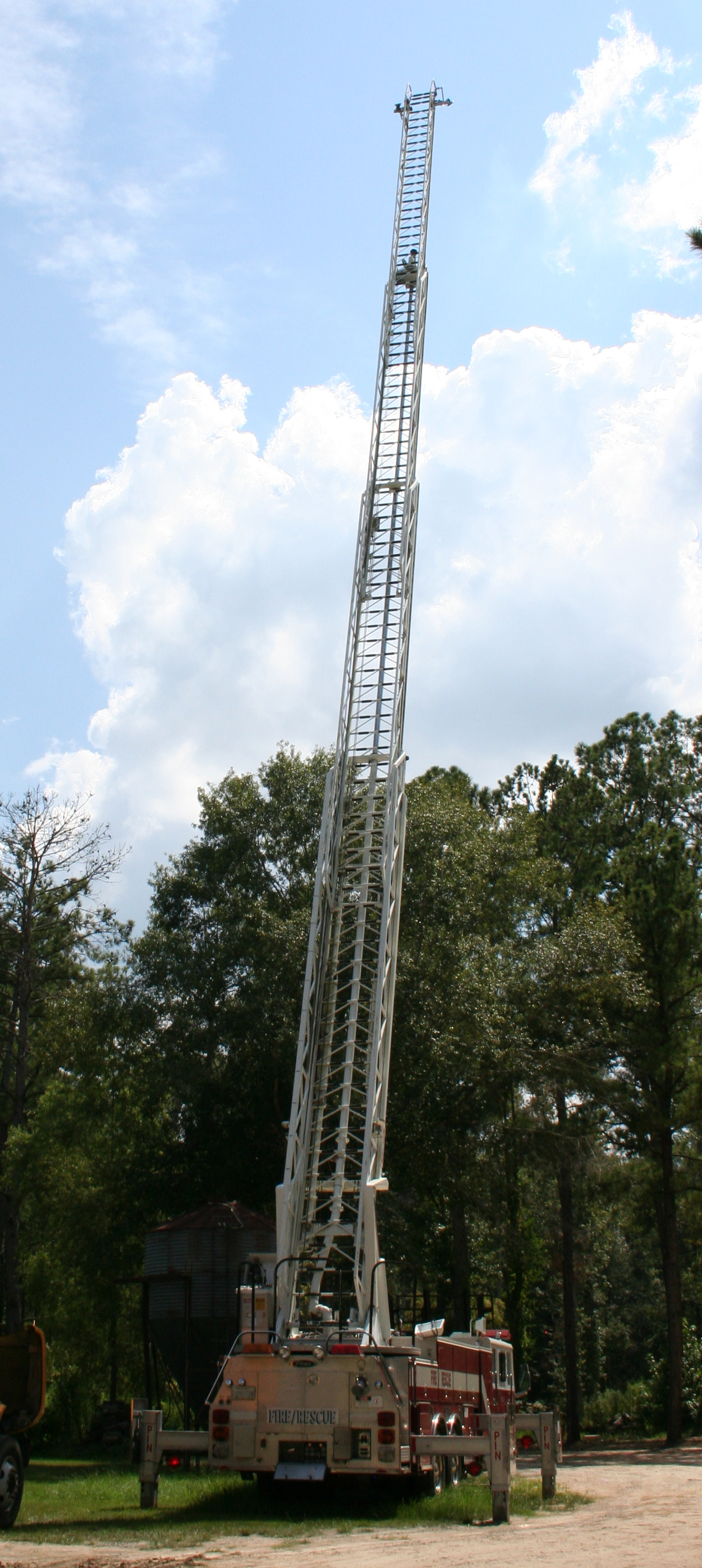 1993 PIERCE E-7749 - view 12 of 52