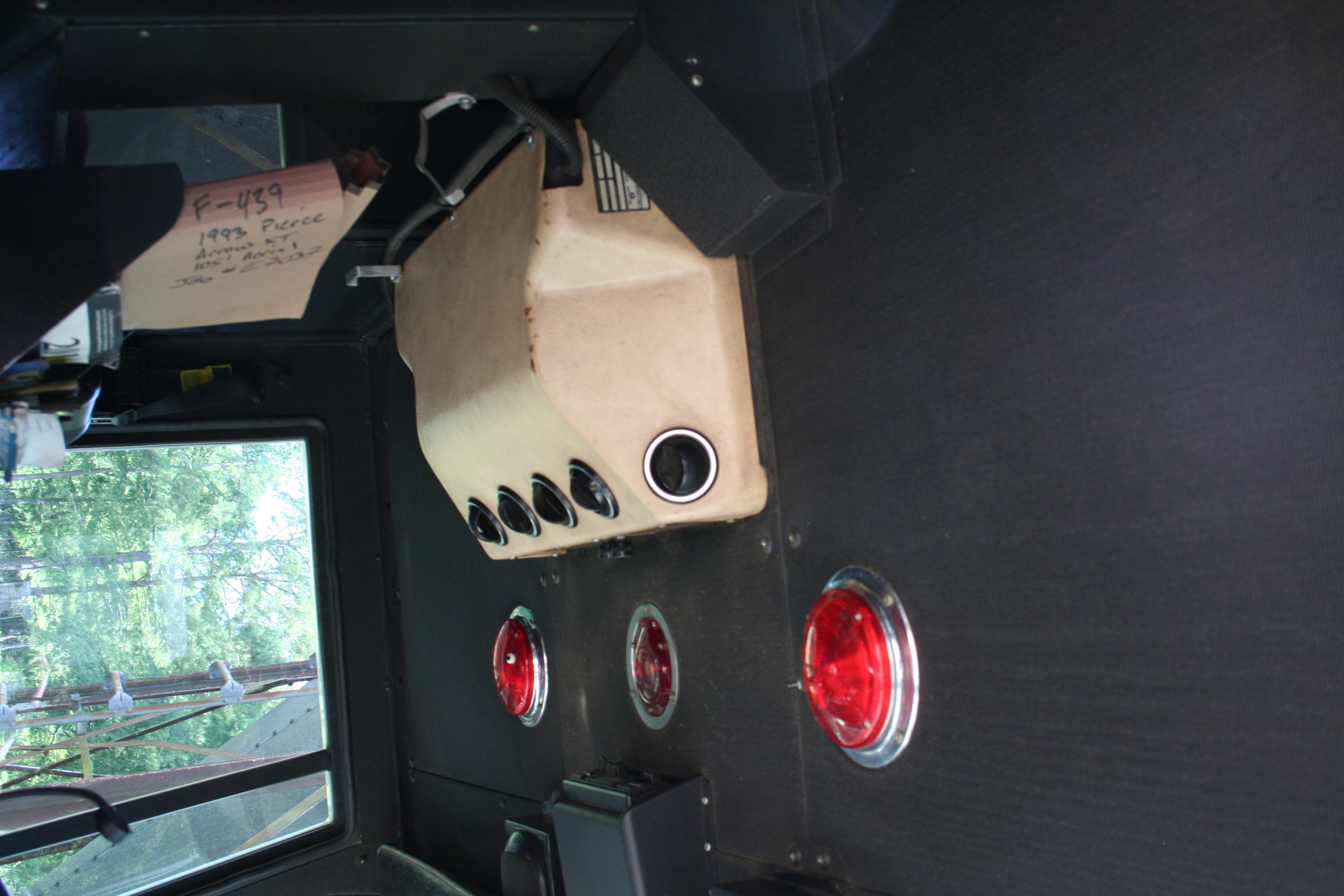 1993 PIERCE E-7749 - view 16 of 52