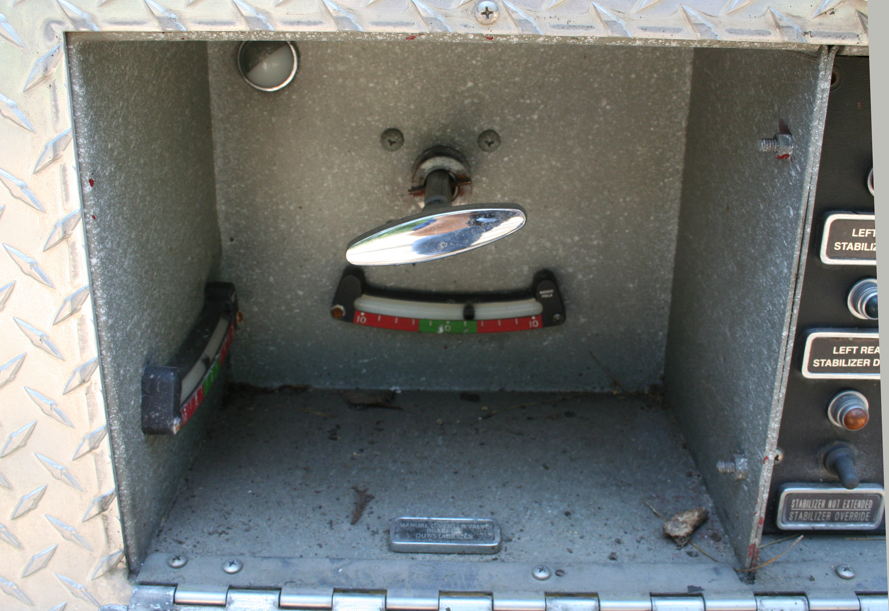 1993 PIERCE E-7749 - Image 40