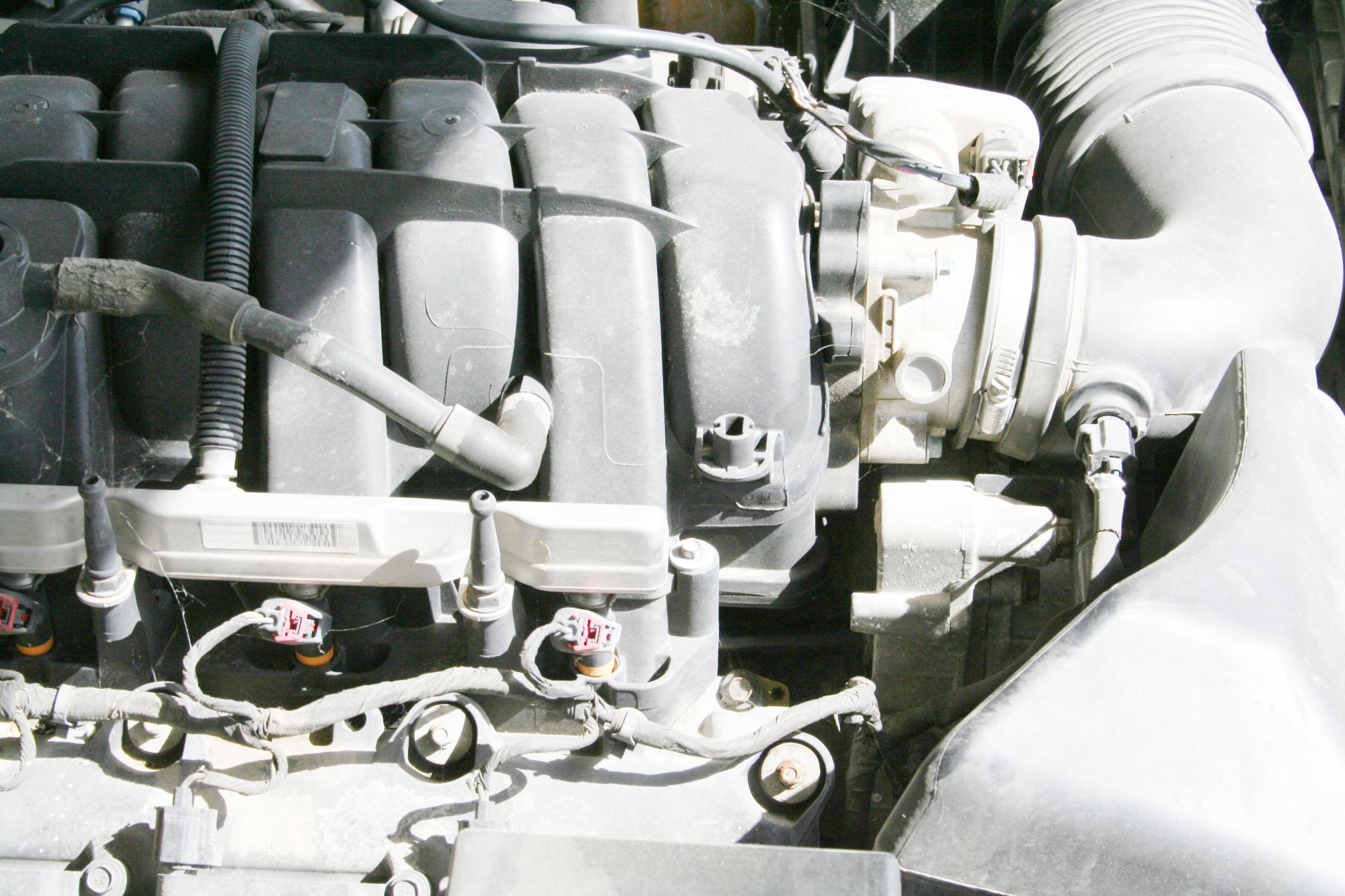 2010 DODGE Charger LX - view 10 of 12