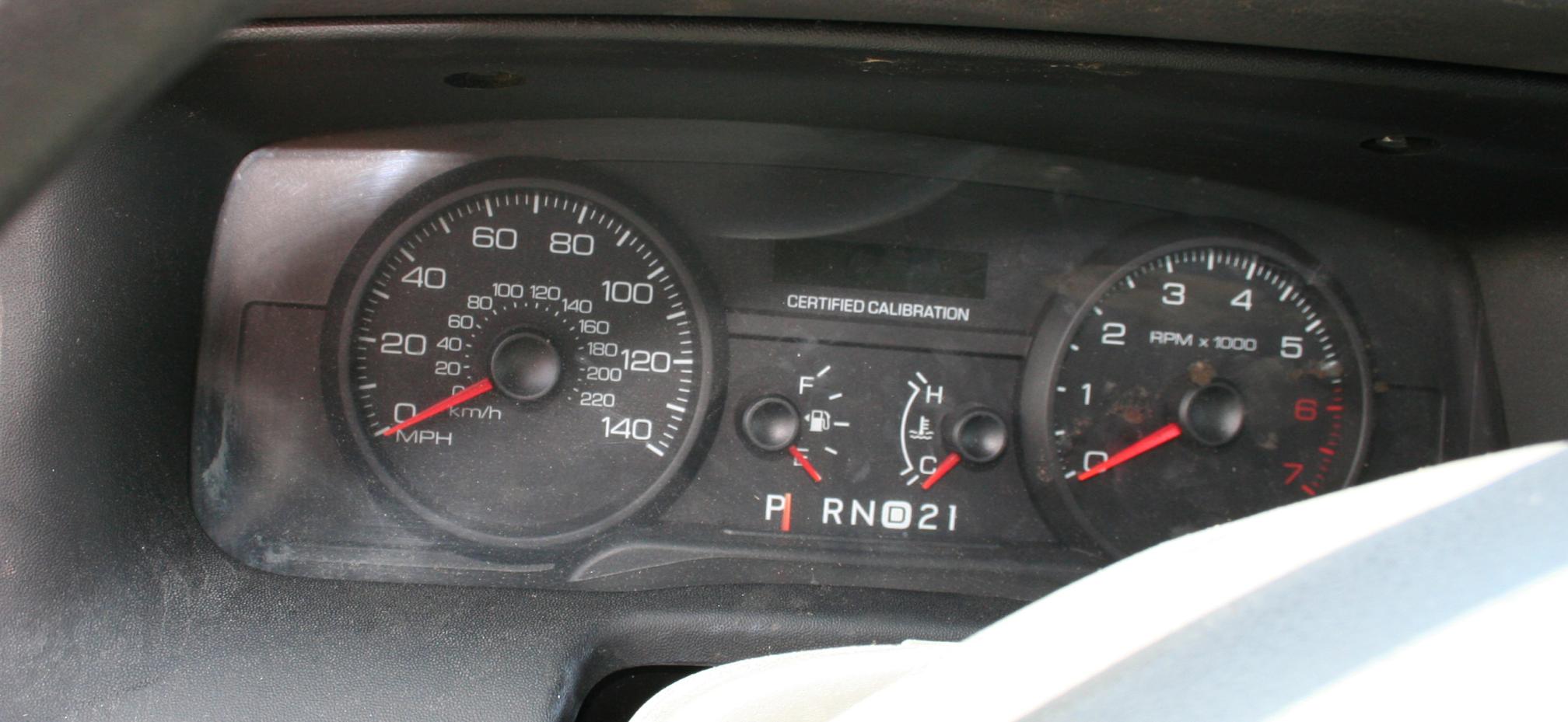 2007 FORD Crown Victoria (CVC) - view 12 of 14