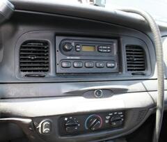 2007 FORD Crown Victoria (CVC) - Image 11