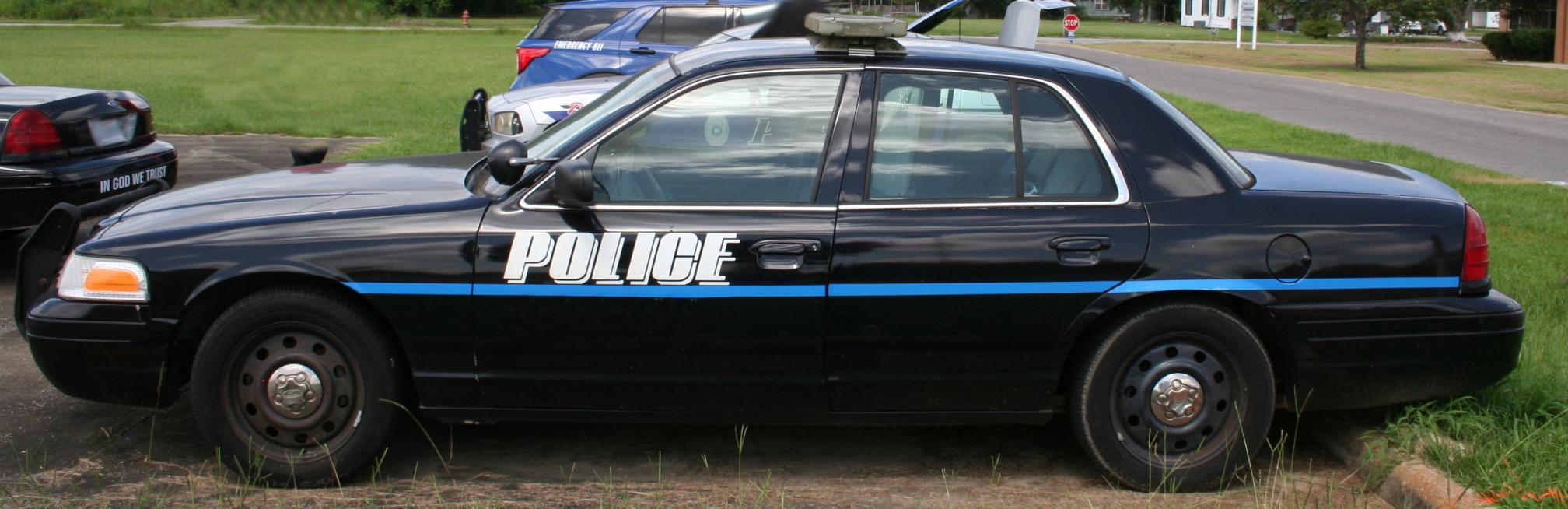 2007 FORD Crown Victoria (CVC) - view 2 of 14